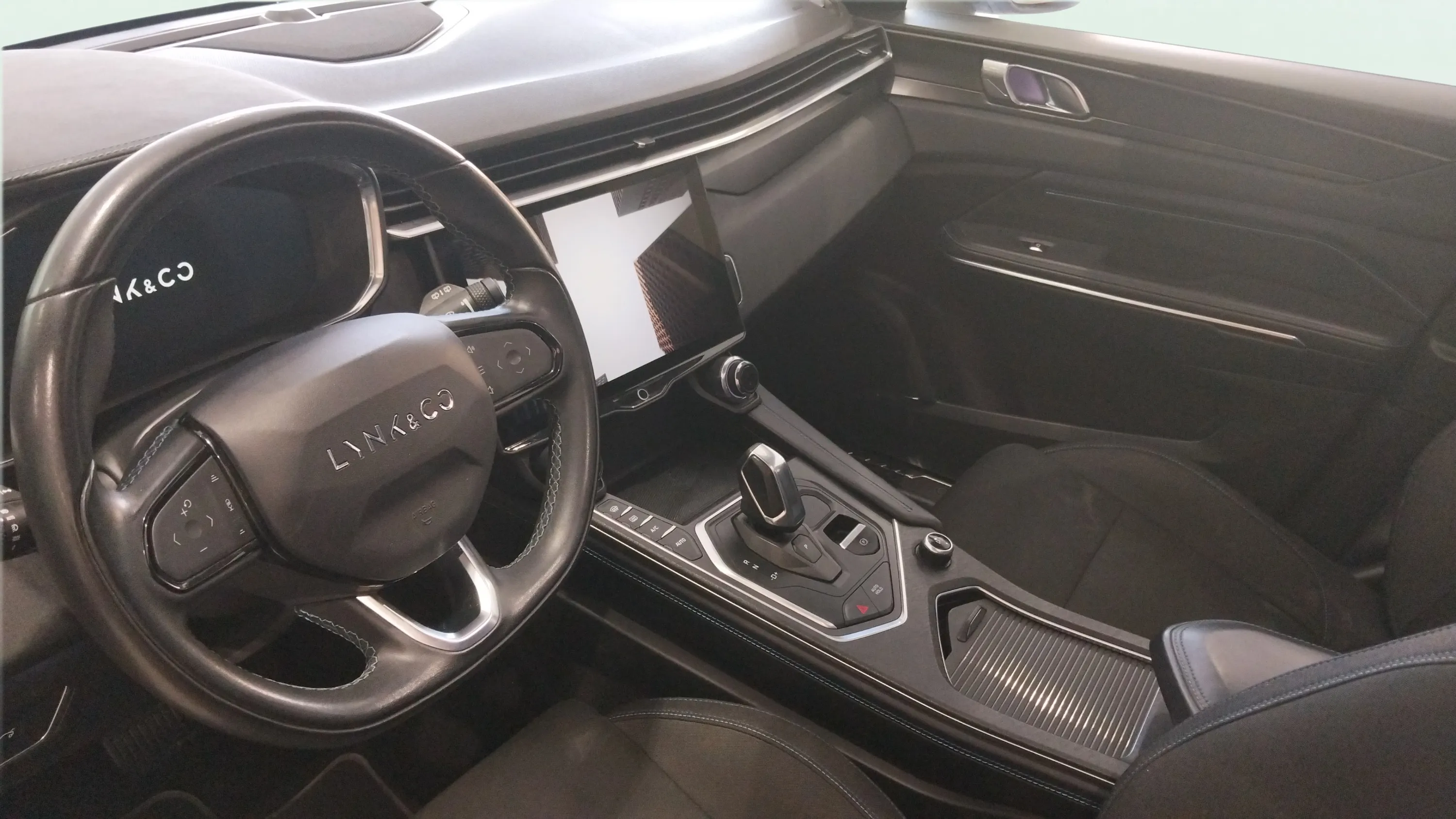 Lynk & Co 01 1.5 PHEV - foto 6