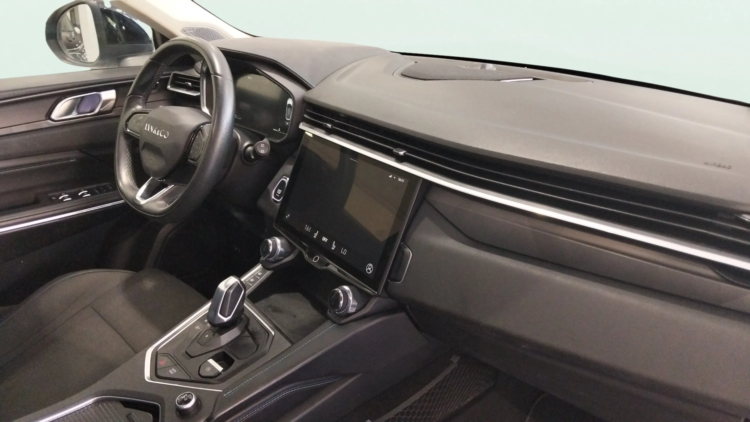 Lynk & Co 01 1.5 PHEV - foto 7