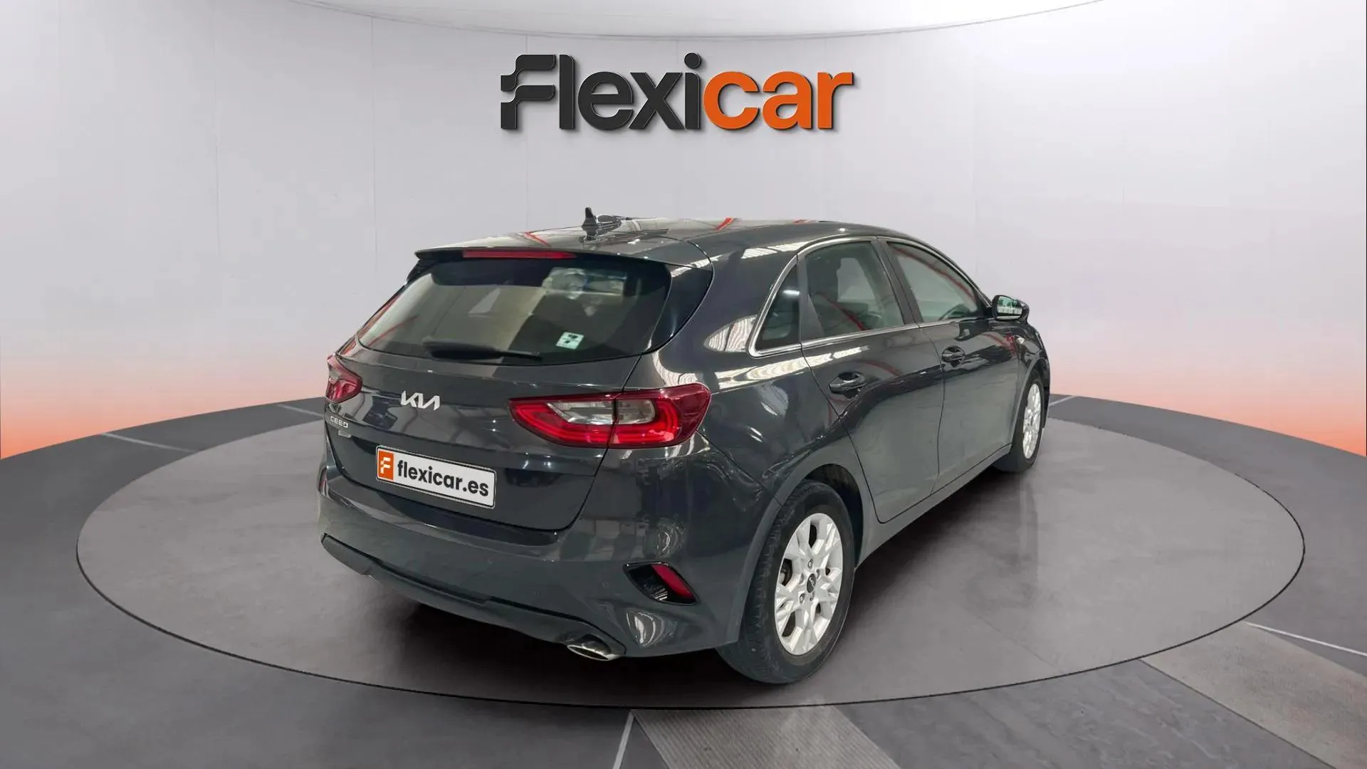 Kia Ceed 1.6 MHEV iMT Drive - foto 6