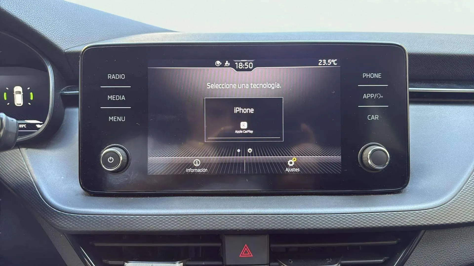 Škoda Scala 1.0 TSI Ambition - foto 22