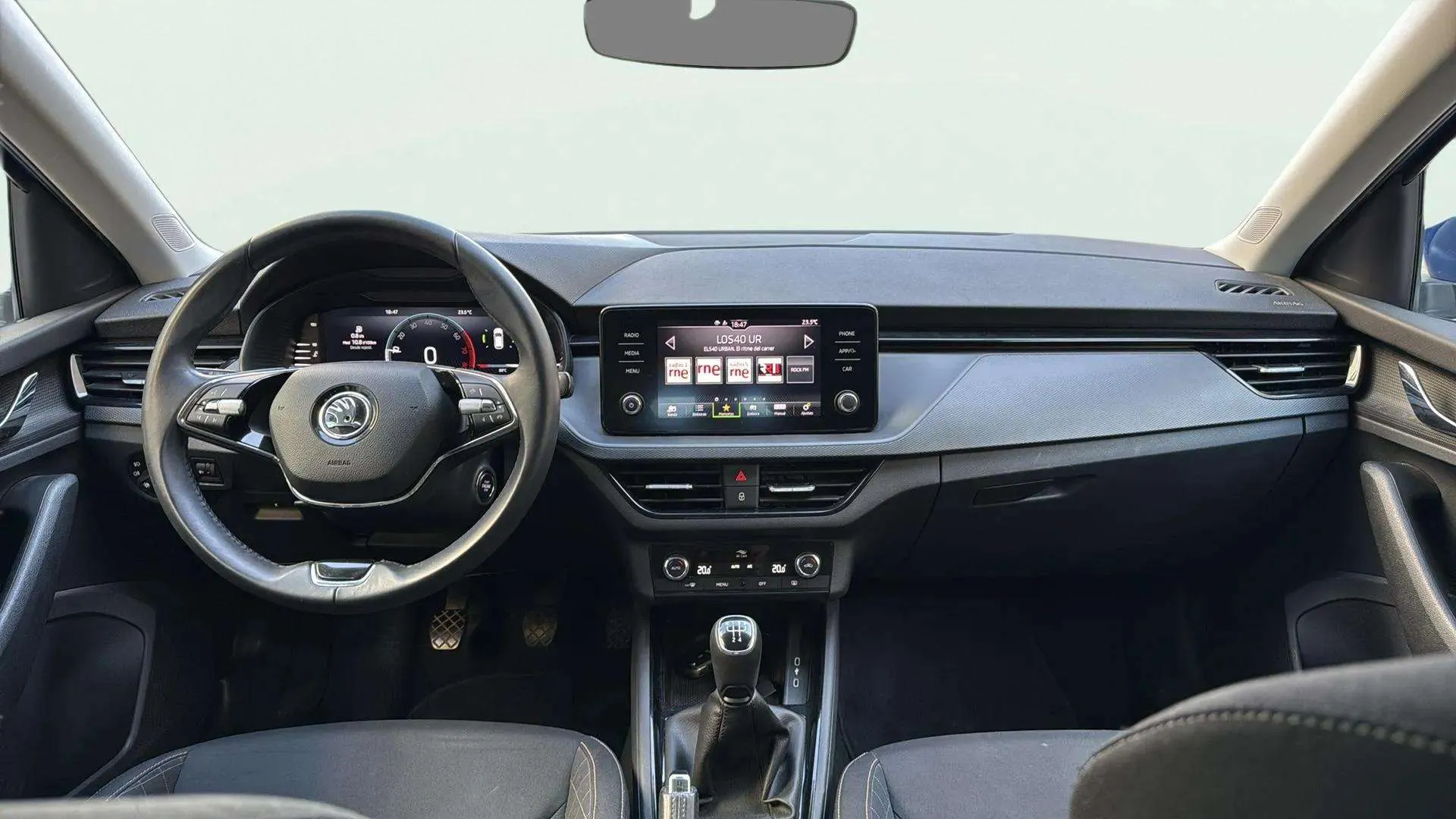 Škoda Scala 1.0 TSI Ambition - foto 11