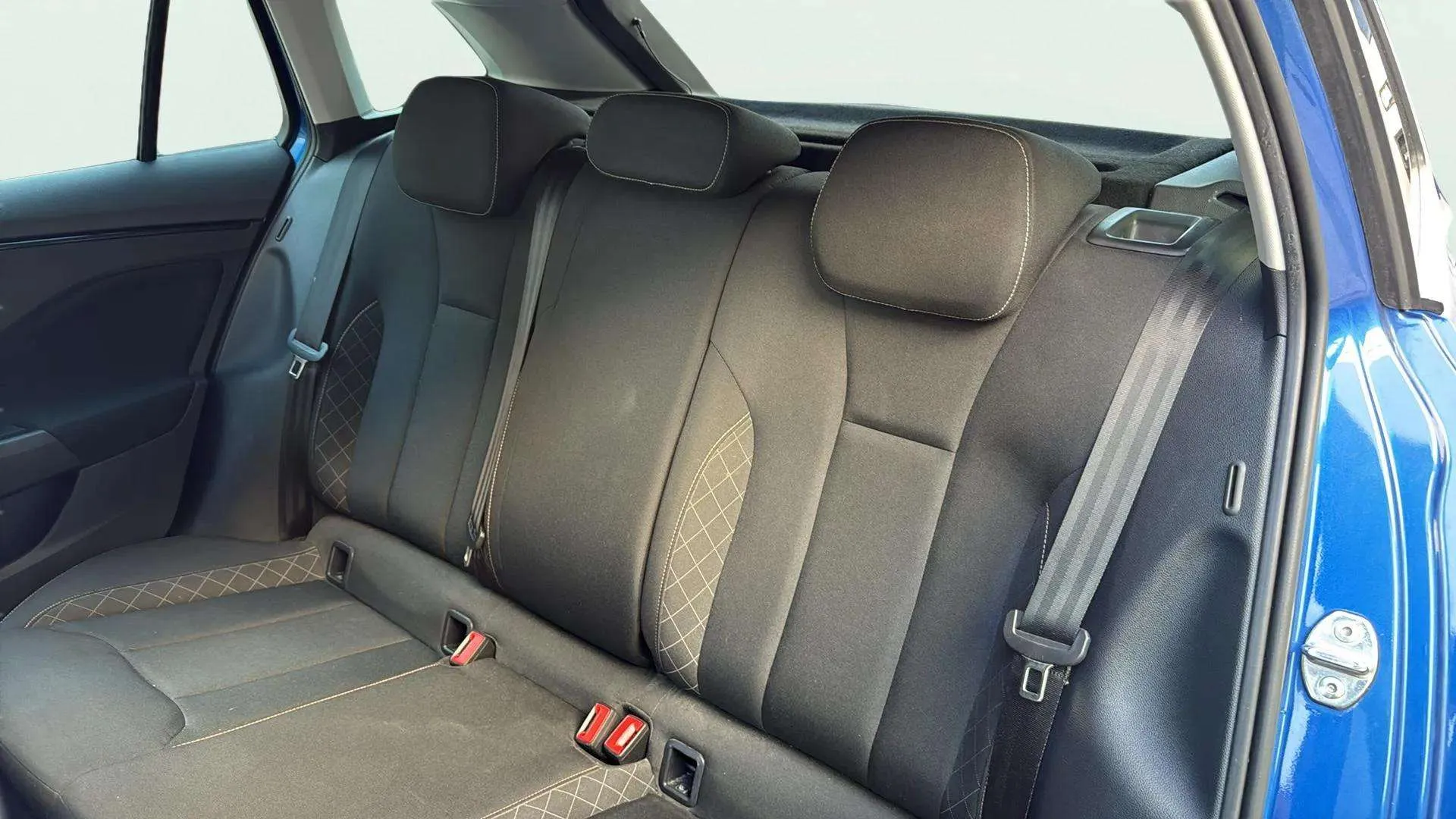Škoda Scala 1.0 TSI Ambition - foto 26