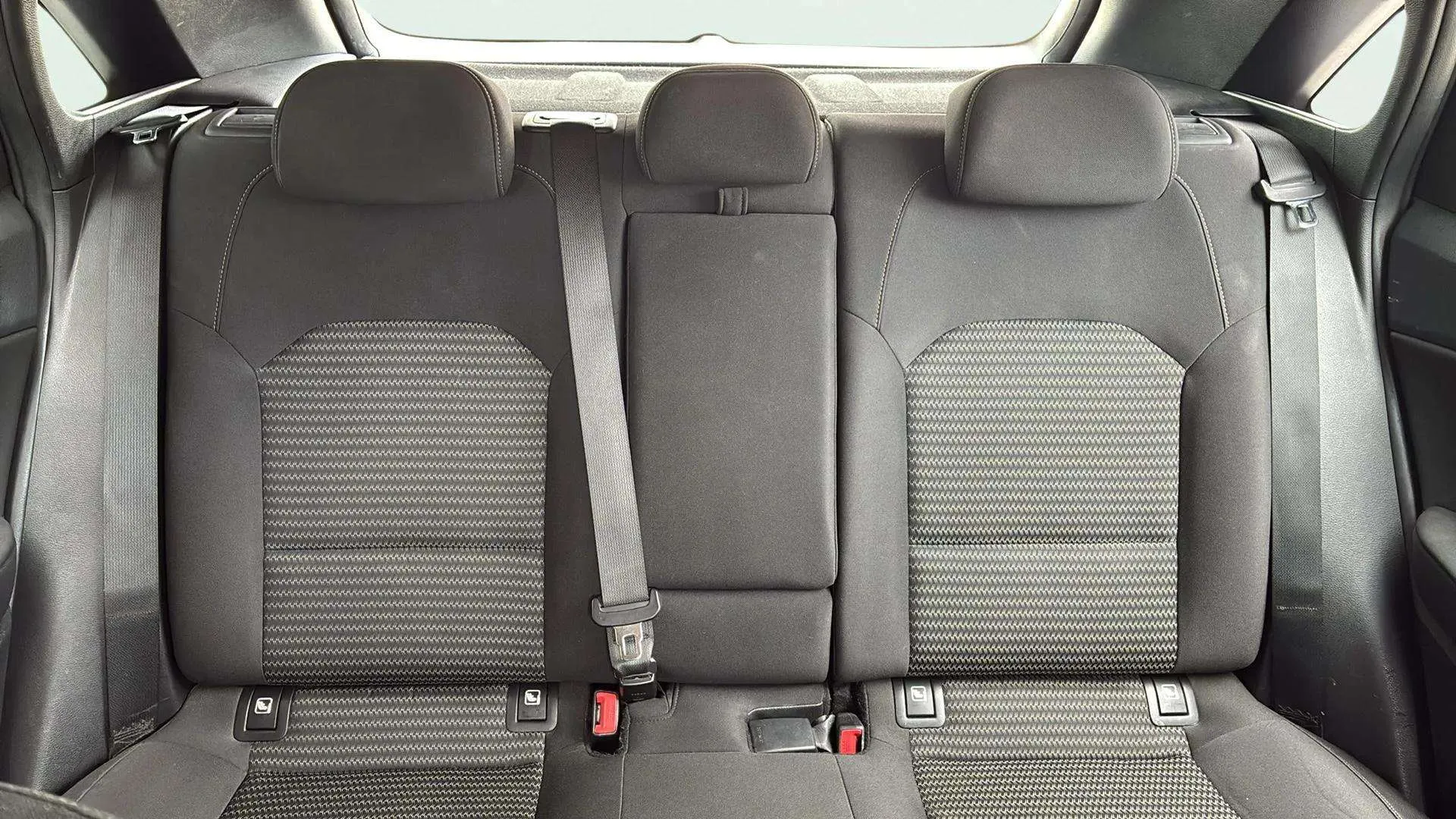Kia Ceed 1.6 MHEV iMT Drive - foto 28
