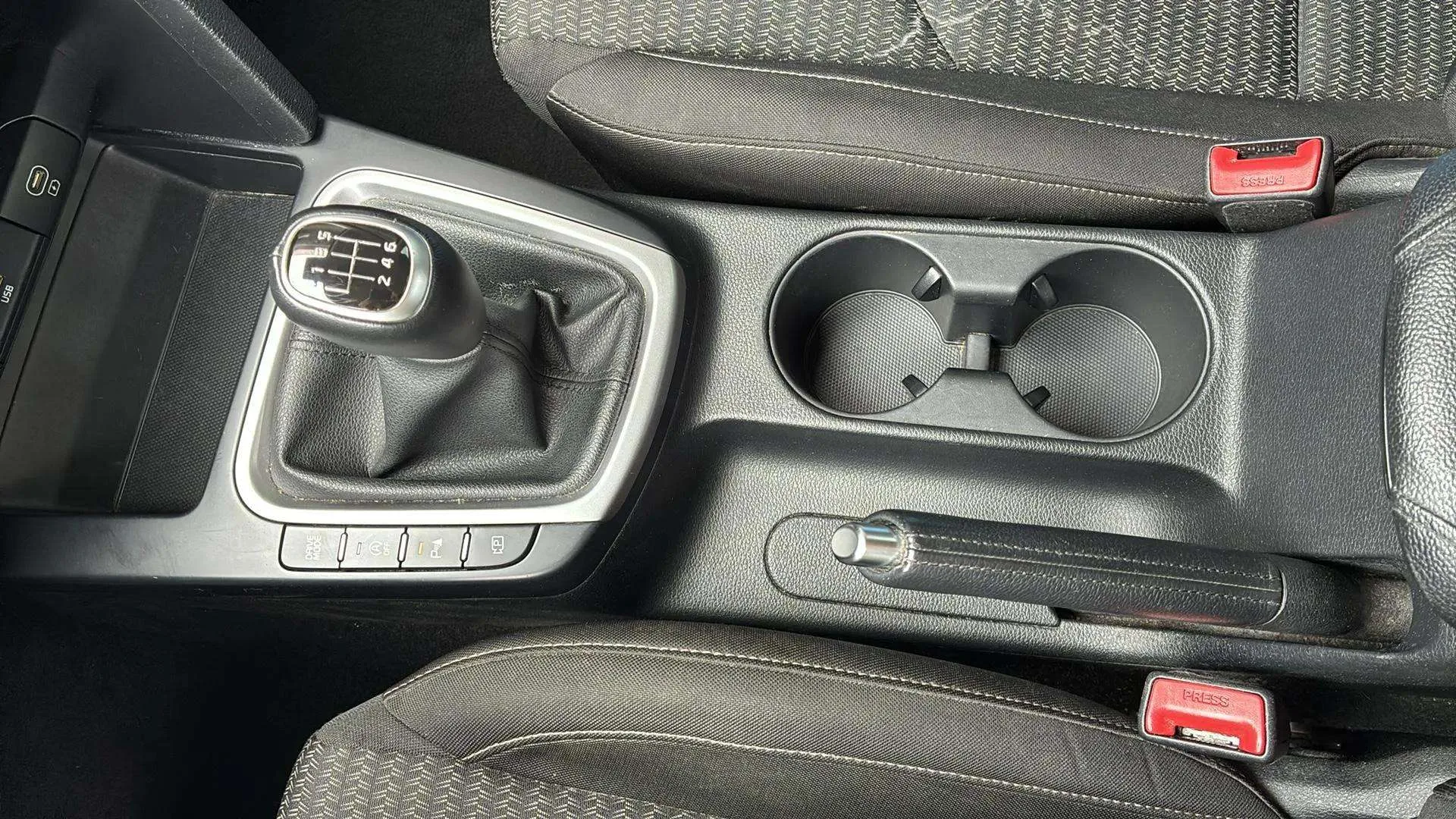 Kia Ceed 1.6 MHEV iMT Drive - foto 21