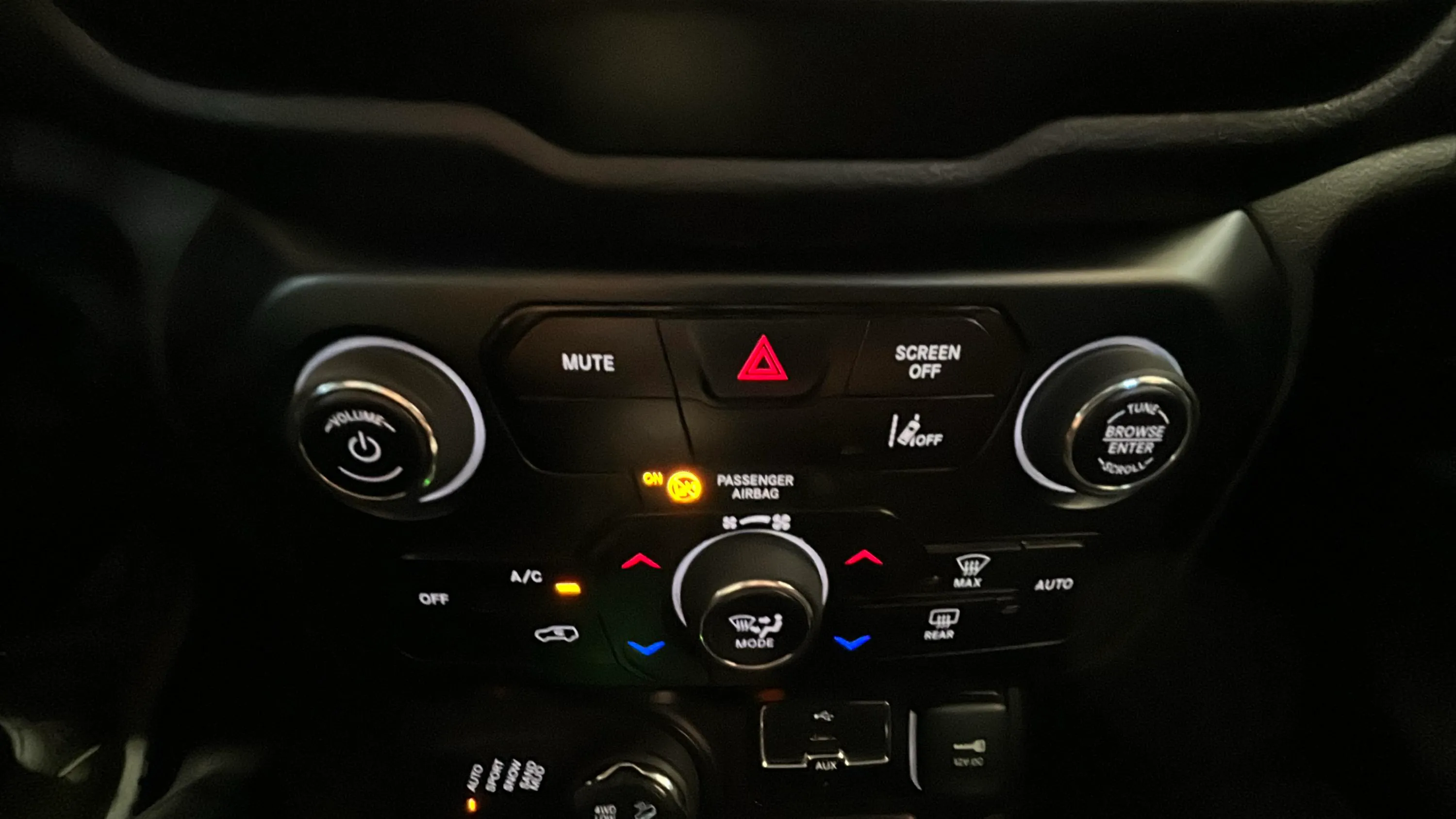 Jeep Renegade 4xe 1.3 PHEV Limited - foto 21