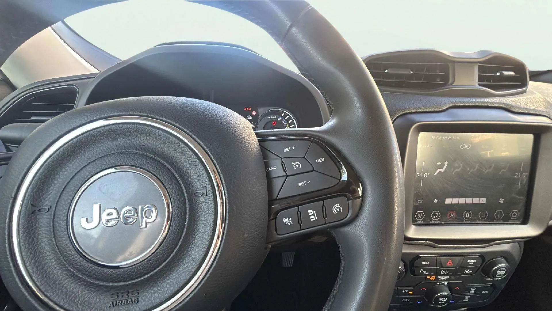 Jeep Renegade 4xe 1.3 PHEV Limited - foto 14