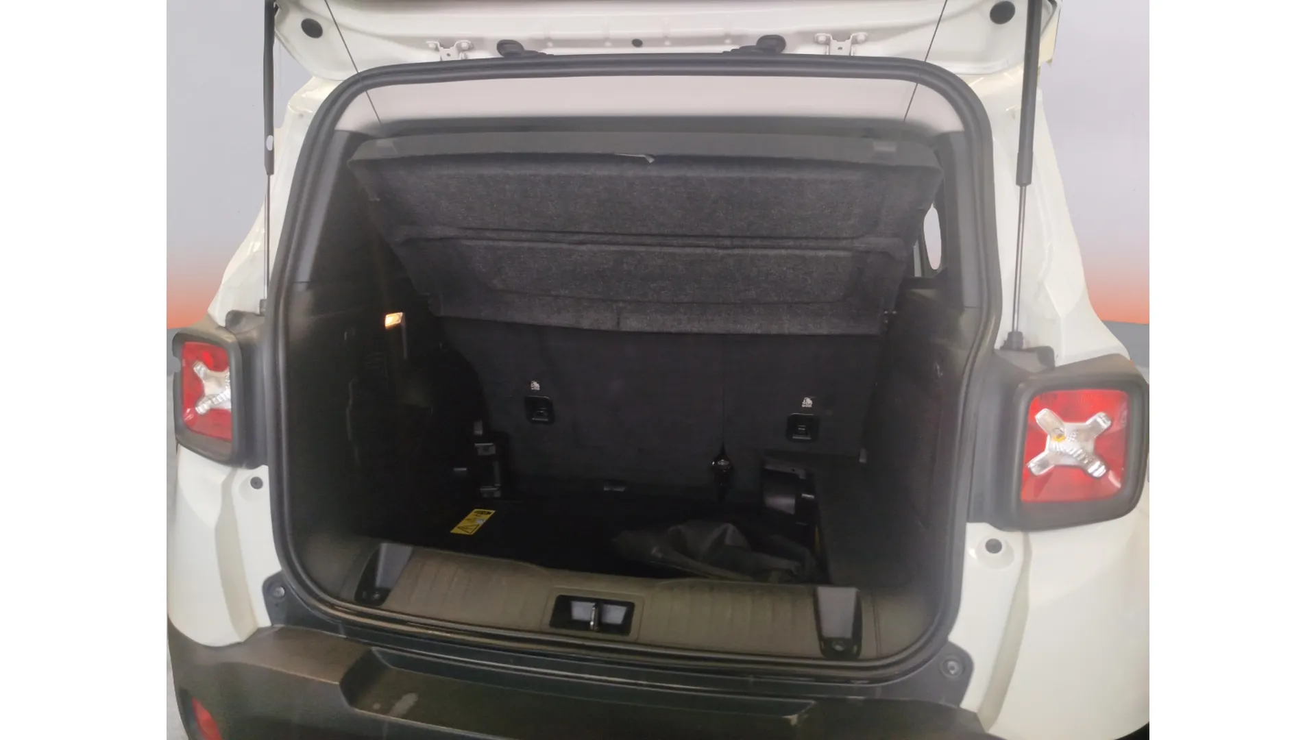Jeep Renegade 4xe 1.3 PHEV Red - foto 9
