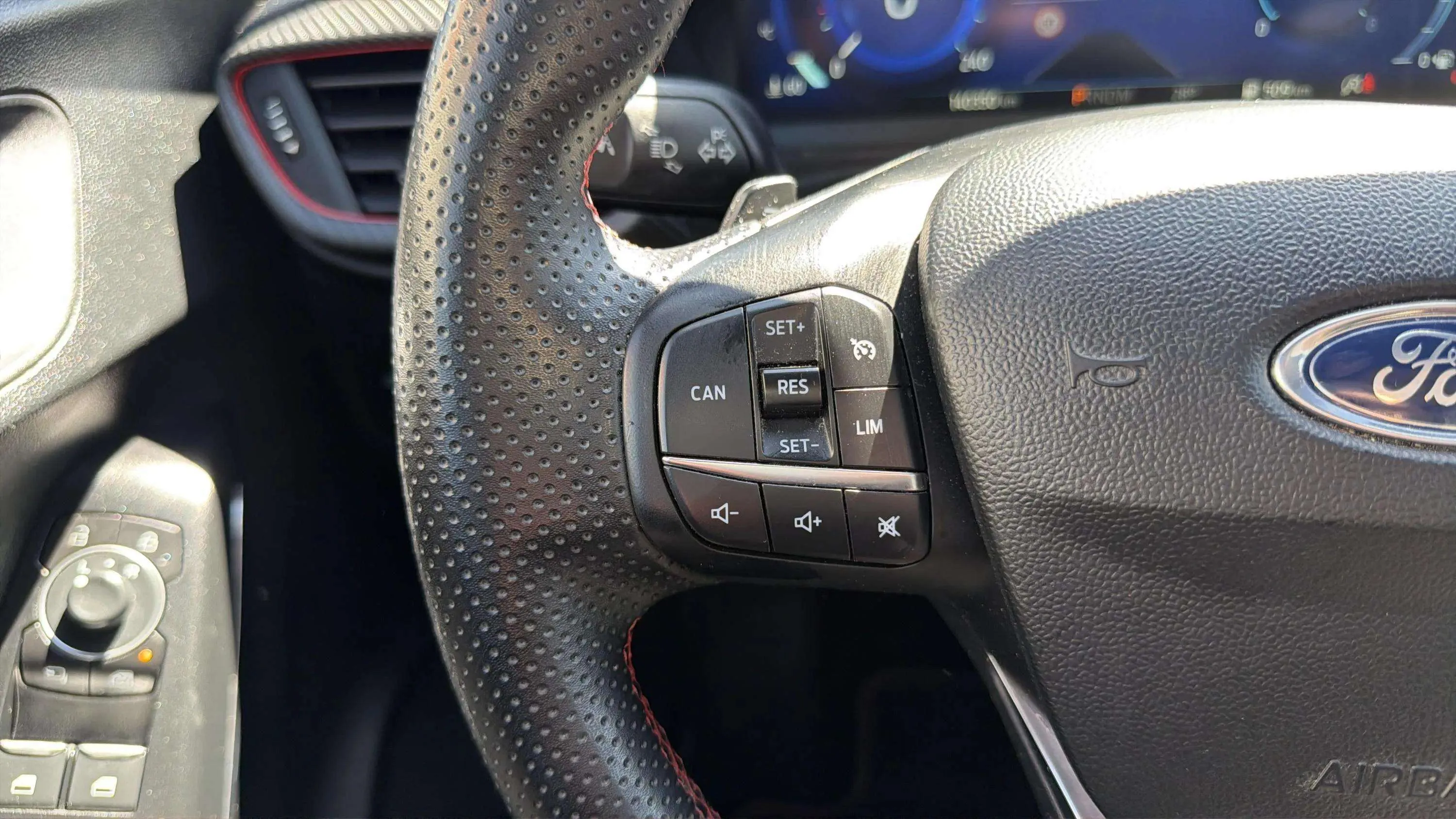 Ford Puma 1.0 EcoBoost ST-Line MHEV - foto 13
