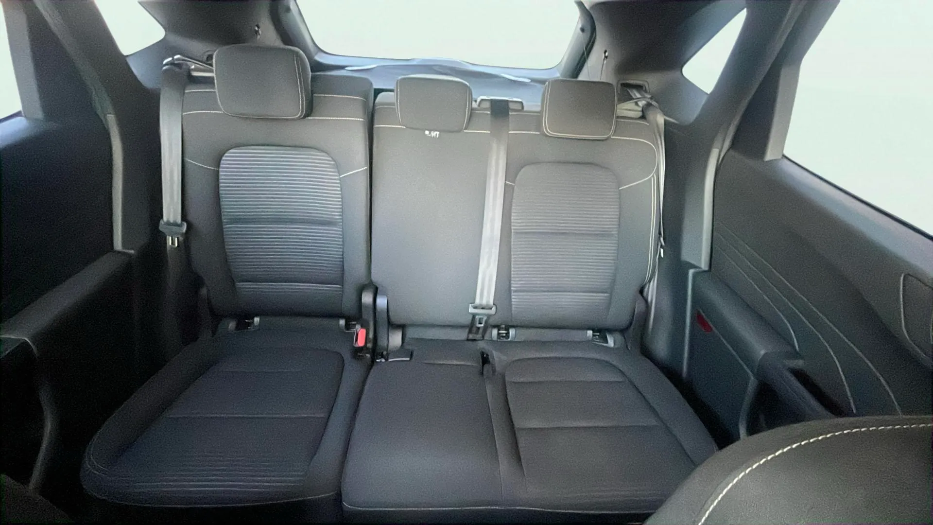 Ford Kuga ST-Line X 1.5T EcoBoost - foto 12
