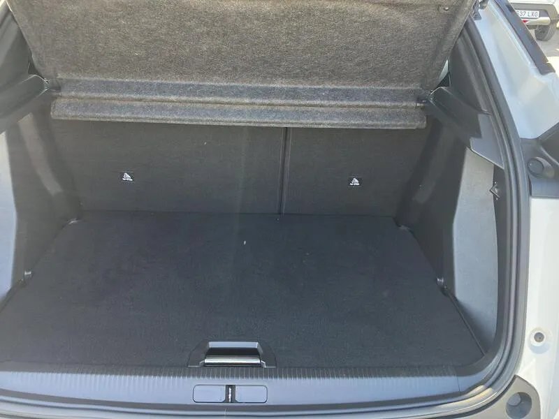 Peugeot 2008 Allure BlueHDi - foto 23