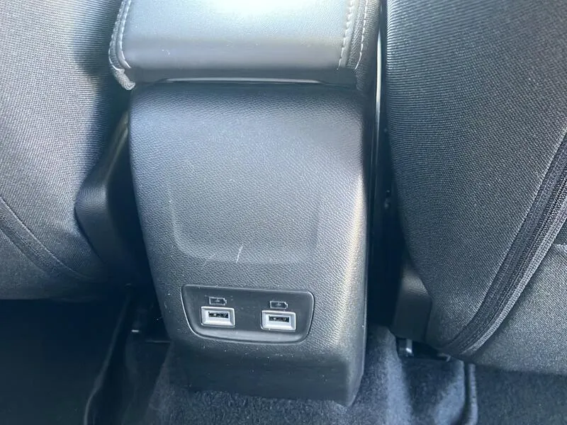 Peugeot 2008 Allure BlueHDi - foto 30