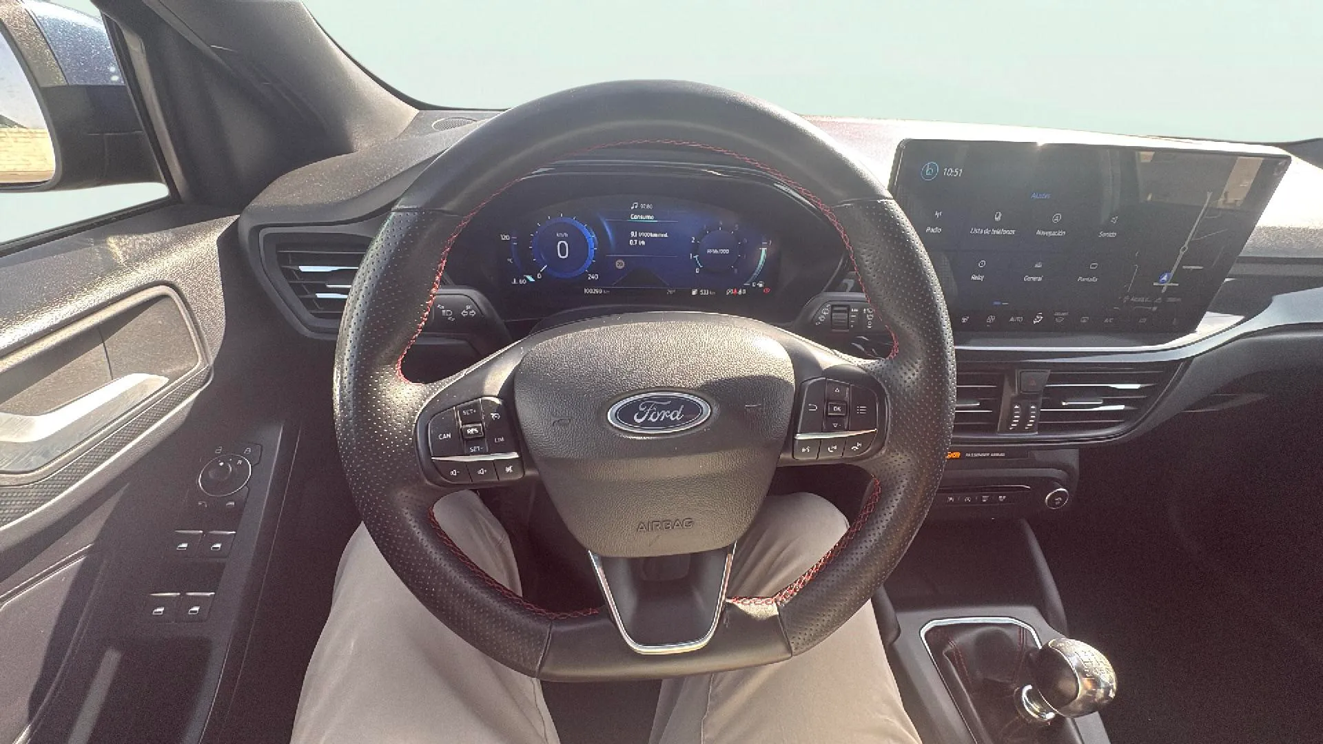 Ford Focus 1.0 Ecob. MHEV ST-Line Design SIP - foto 11