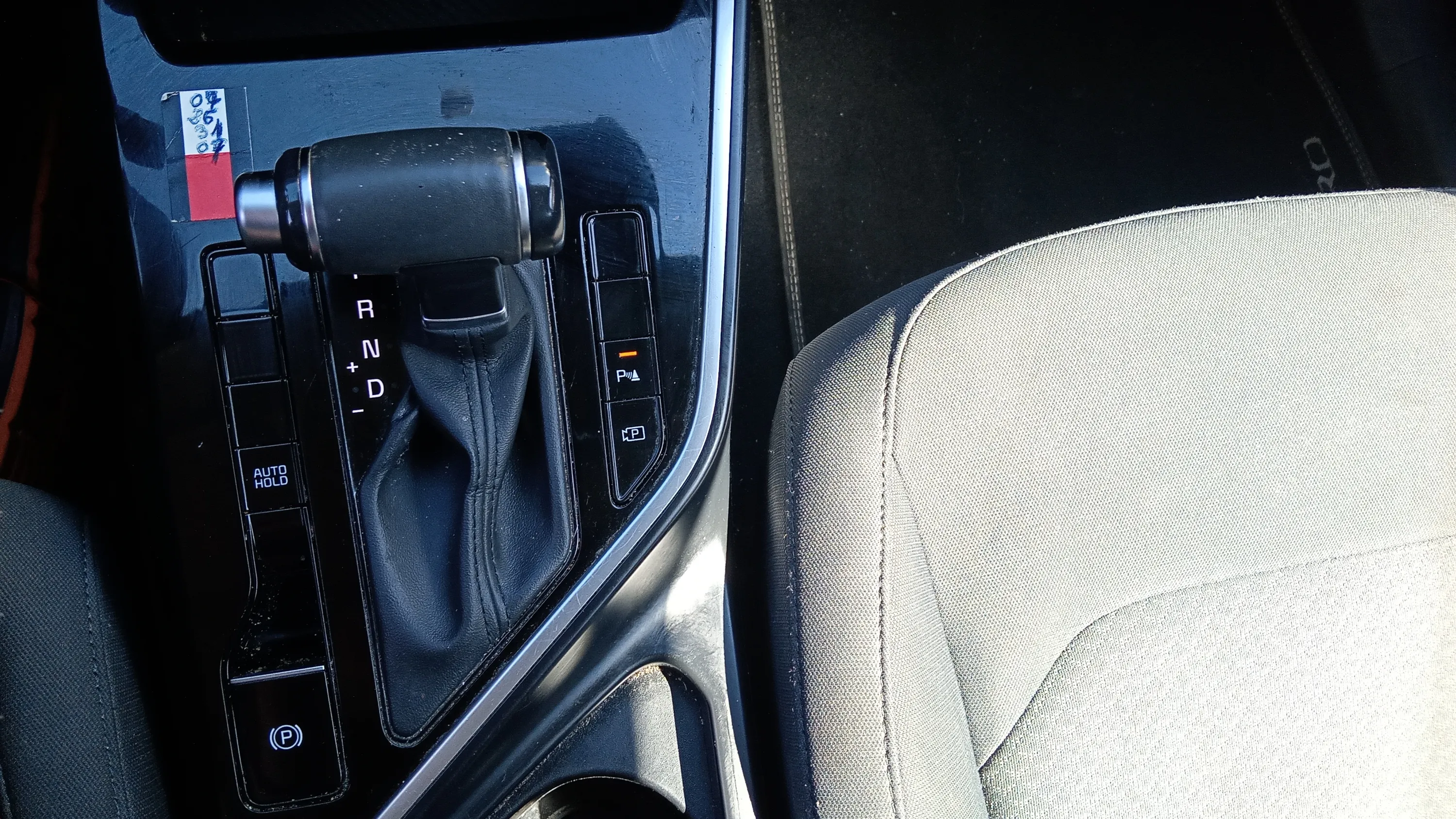 Kia Niro 1.6 GDi HEV Concept - foto 17
