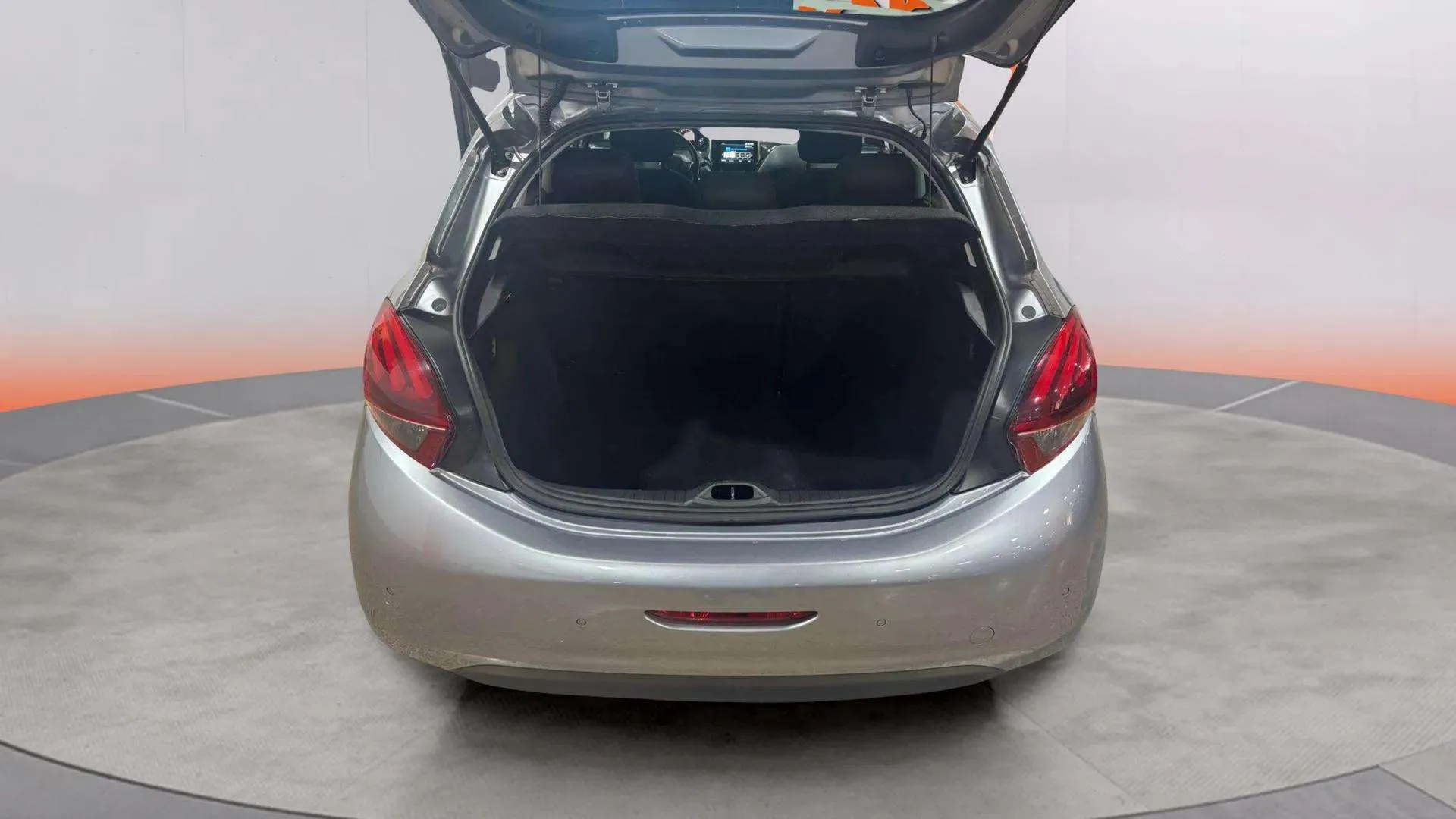 Peugeot 208 Active PureTech - foto 6