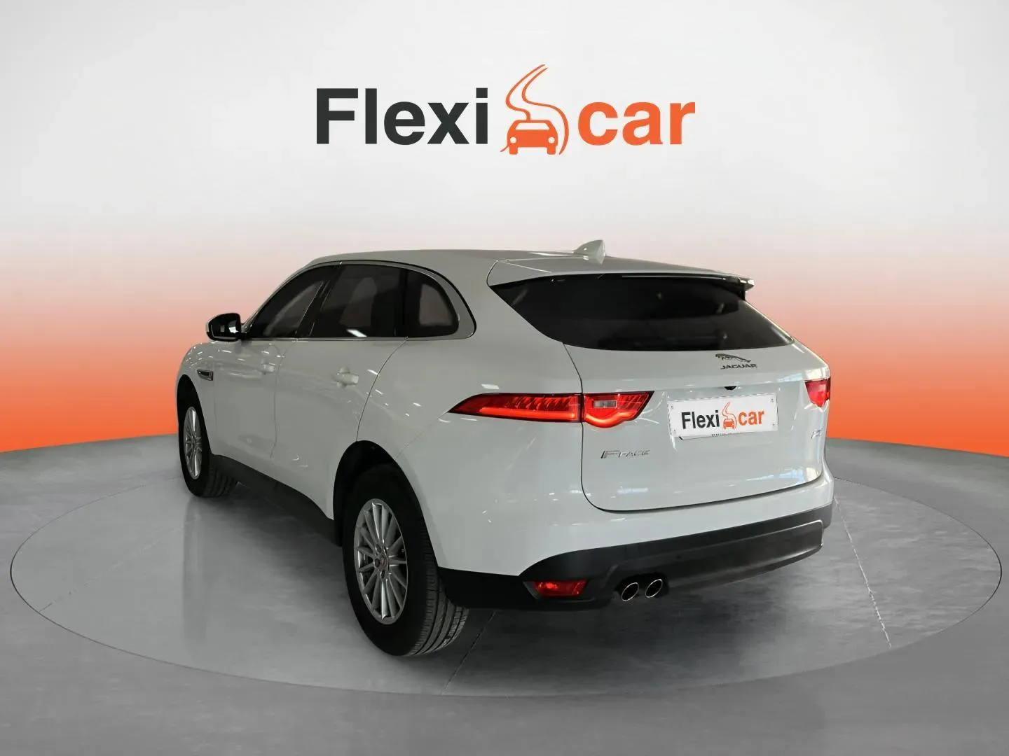Jaguar F-Pace 2.0L i4D AWD Prestige - foto 5