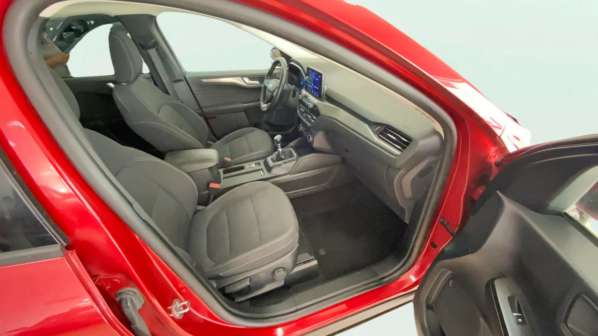 Ford Kuga Titanium 1.5T EcoBoost - foto 9