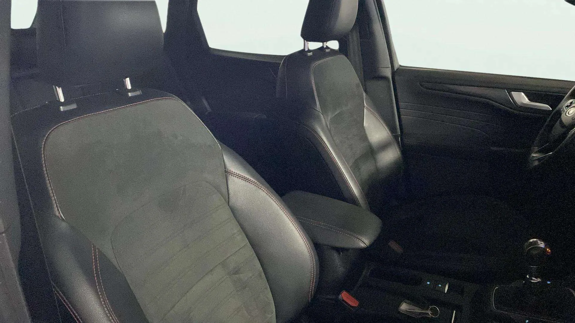 Ford Kuga ST-Line 1.5T EcoBoost - foto 22