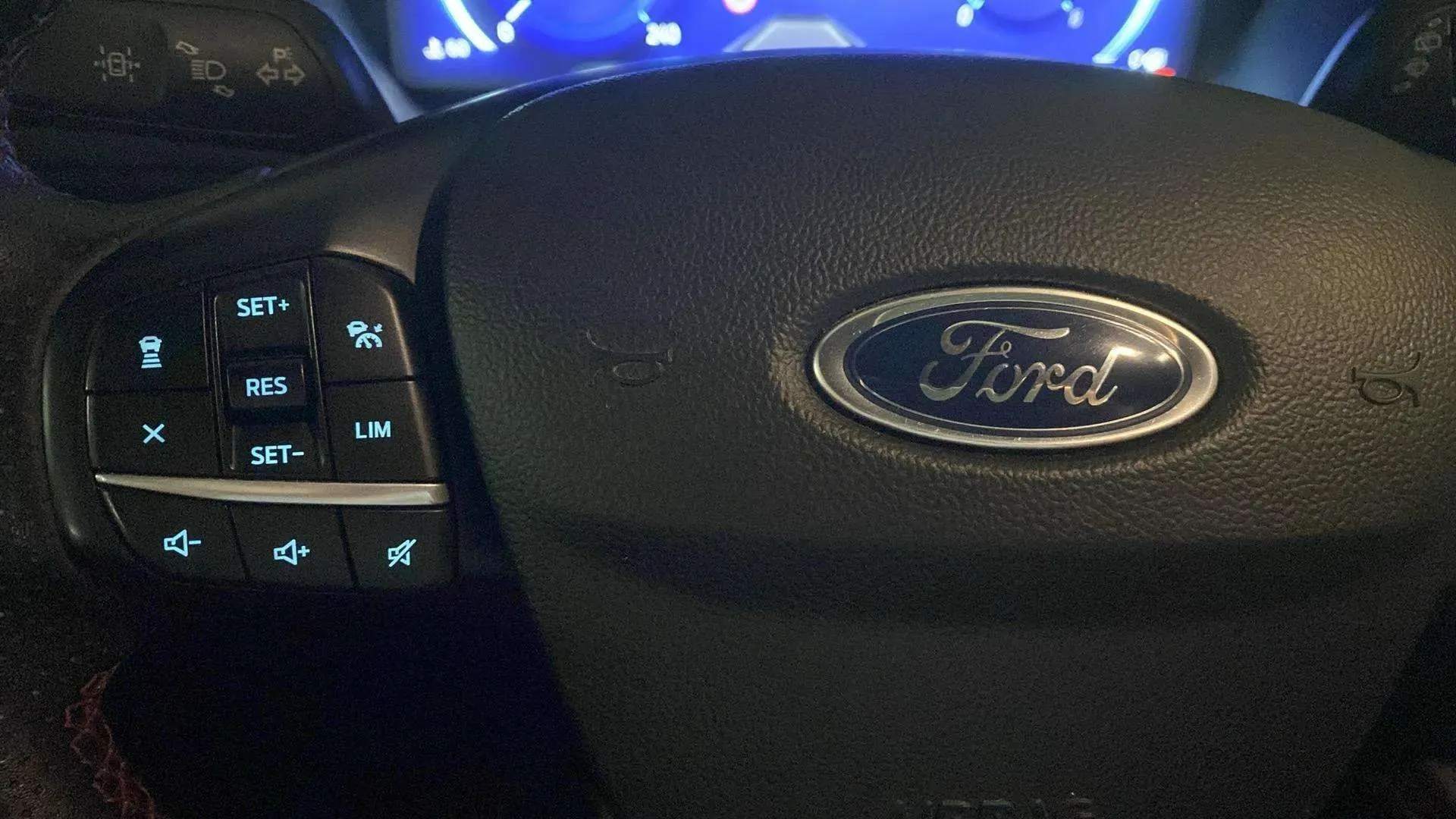 Ford Kuga ST-Line 1.5T EcoBoost - foto 11