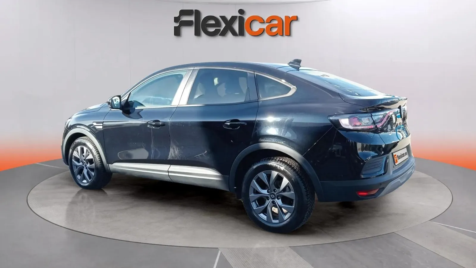 Renault Arkana Evolution E-Tech full hybrid - foto 5