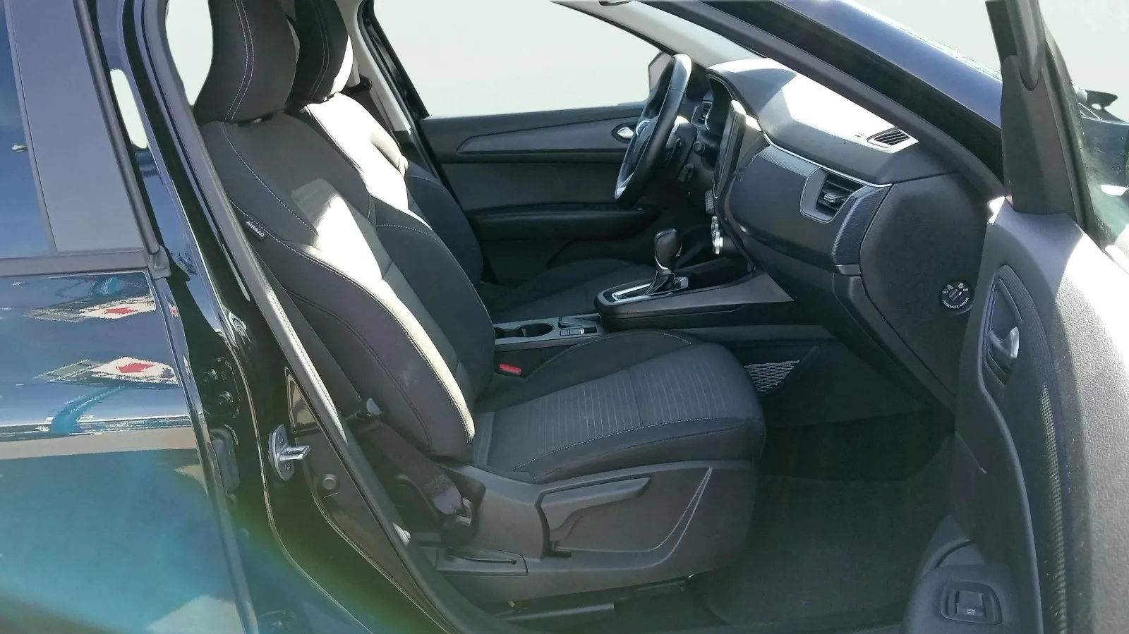 Renault Arkana Evolution E-Tech full hybrid - foto 11