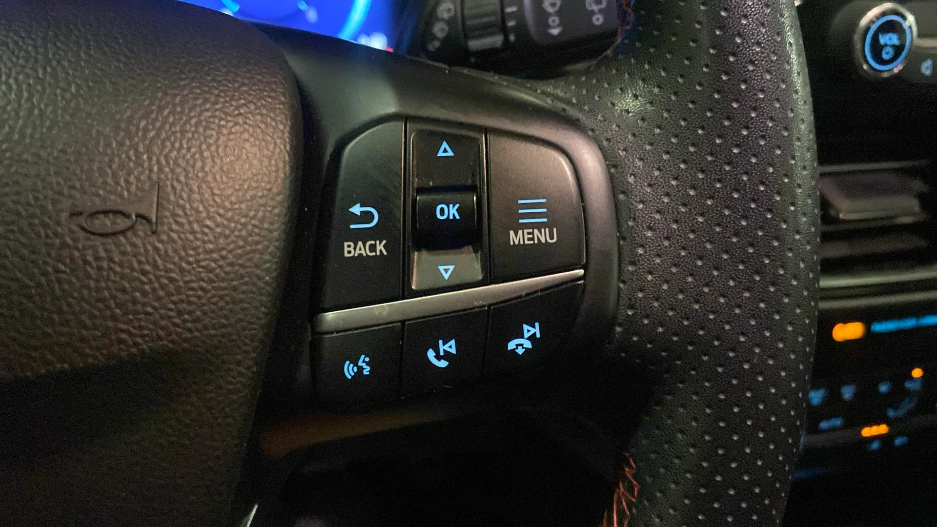 Ford Kuga ST-Line 1.5T EcoBoost - foto 15