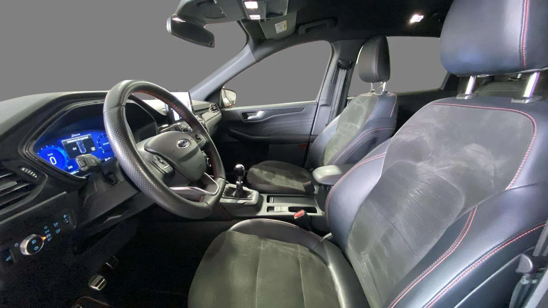 Ford Kuga ST-Line 1.5T EcoBoost - foto 8