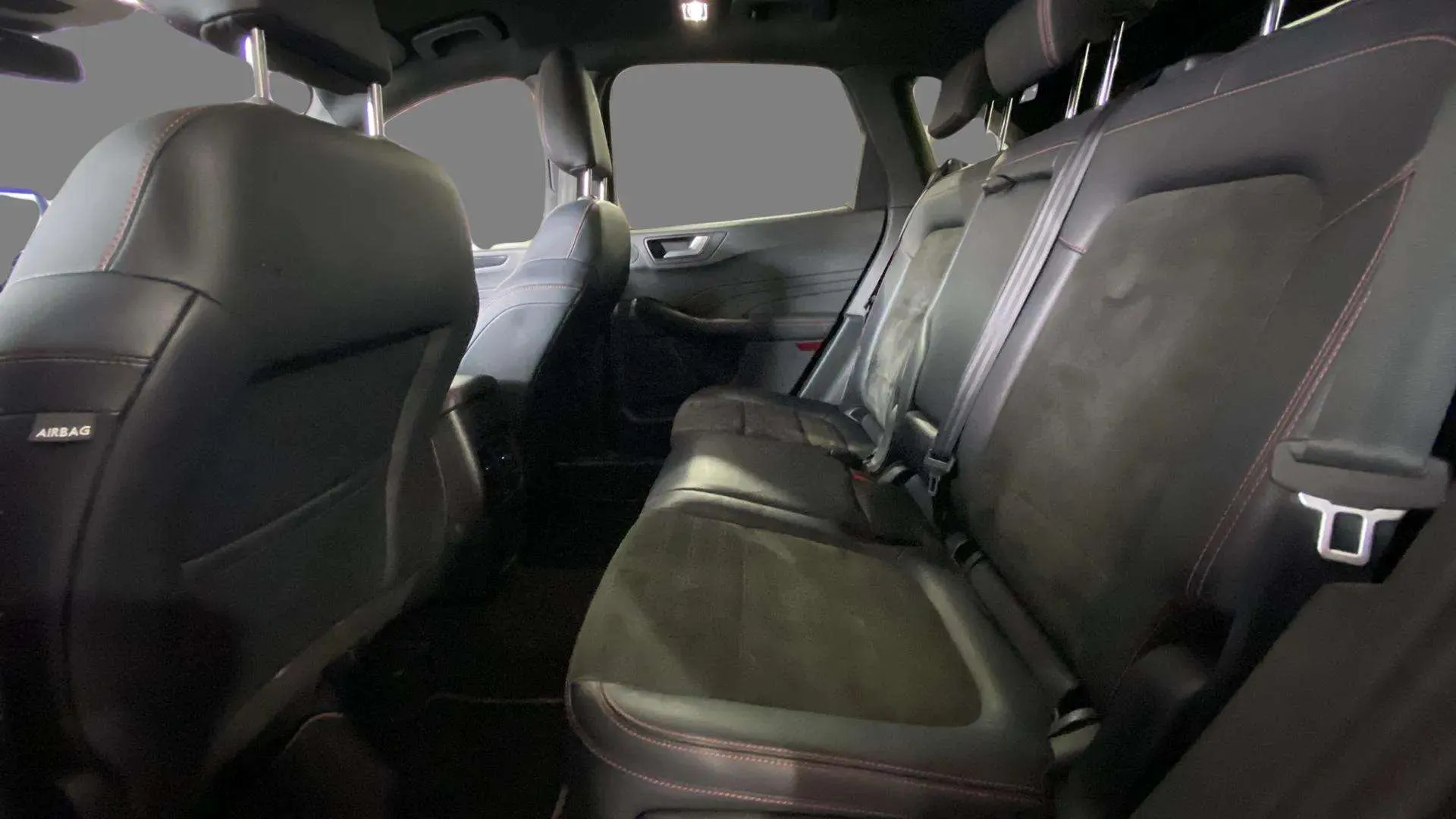 Ford Kuga ST-Line 1.5T EcoBoost - foto 12