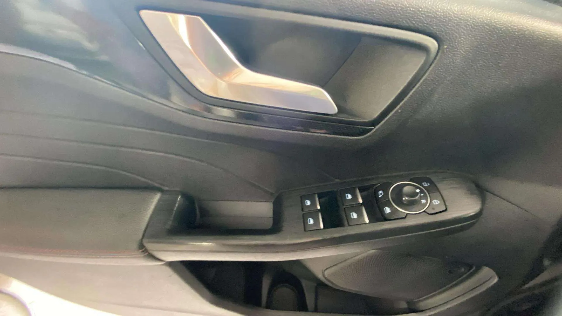 Ford Kuga ST-Line 1.5T EcoBoost - foto 15