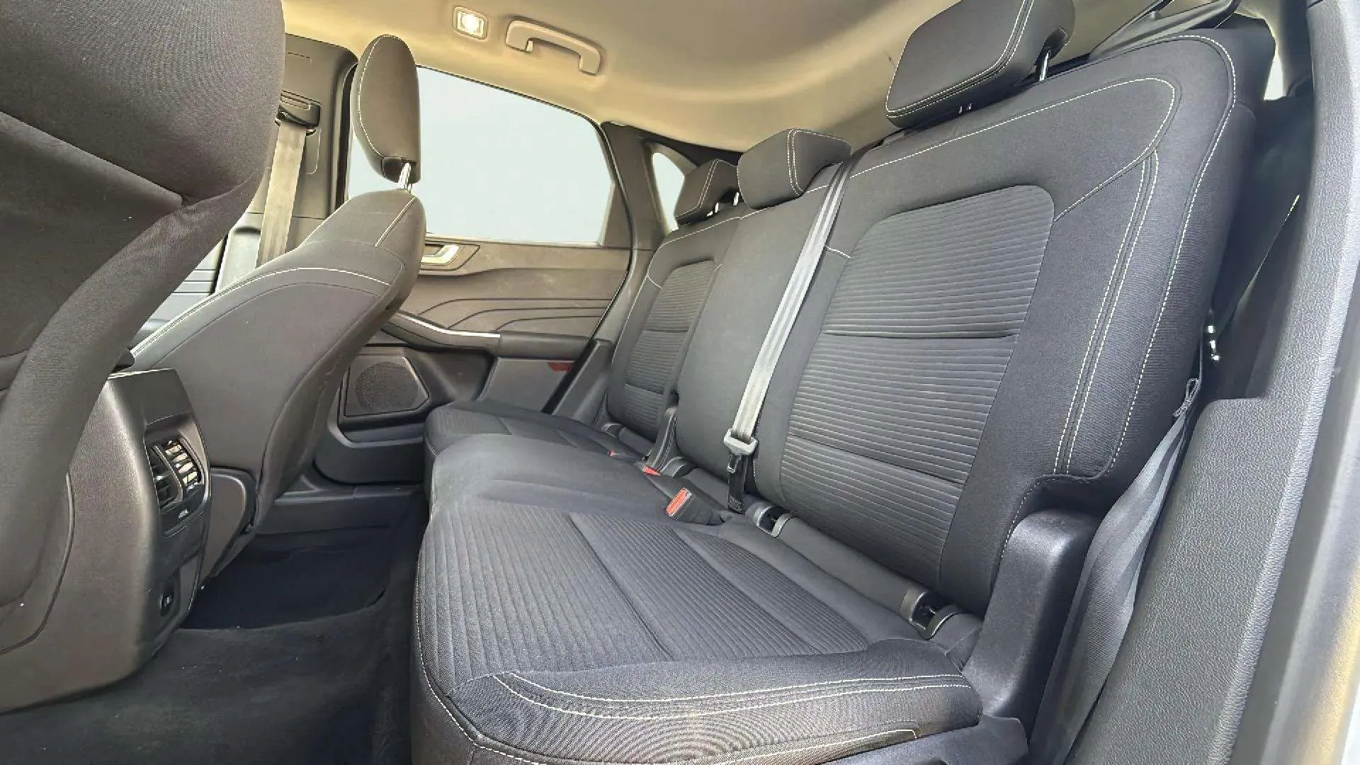 Ford Kuga ST-Line 1.5T EcoBoost - foto 22