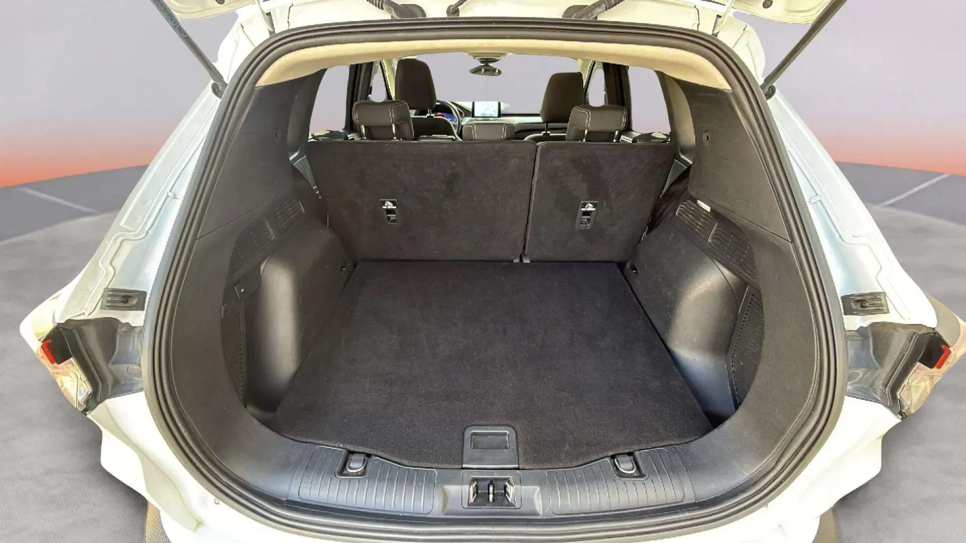 Ford Kuga ST-Line 1.5T EcoBoost - foto 23
