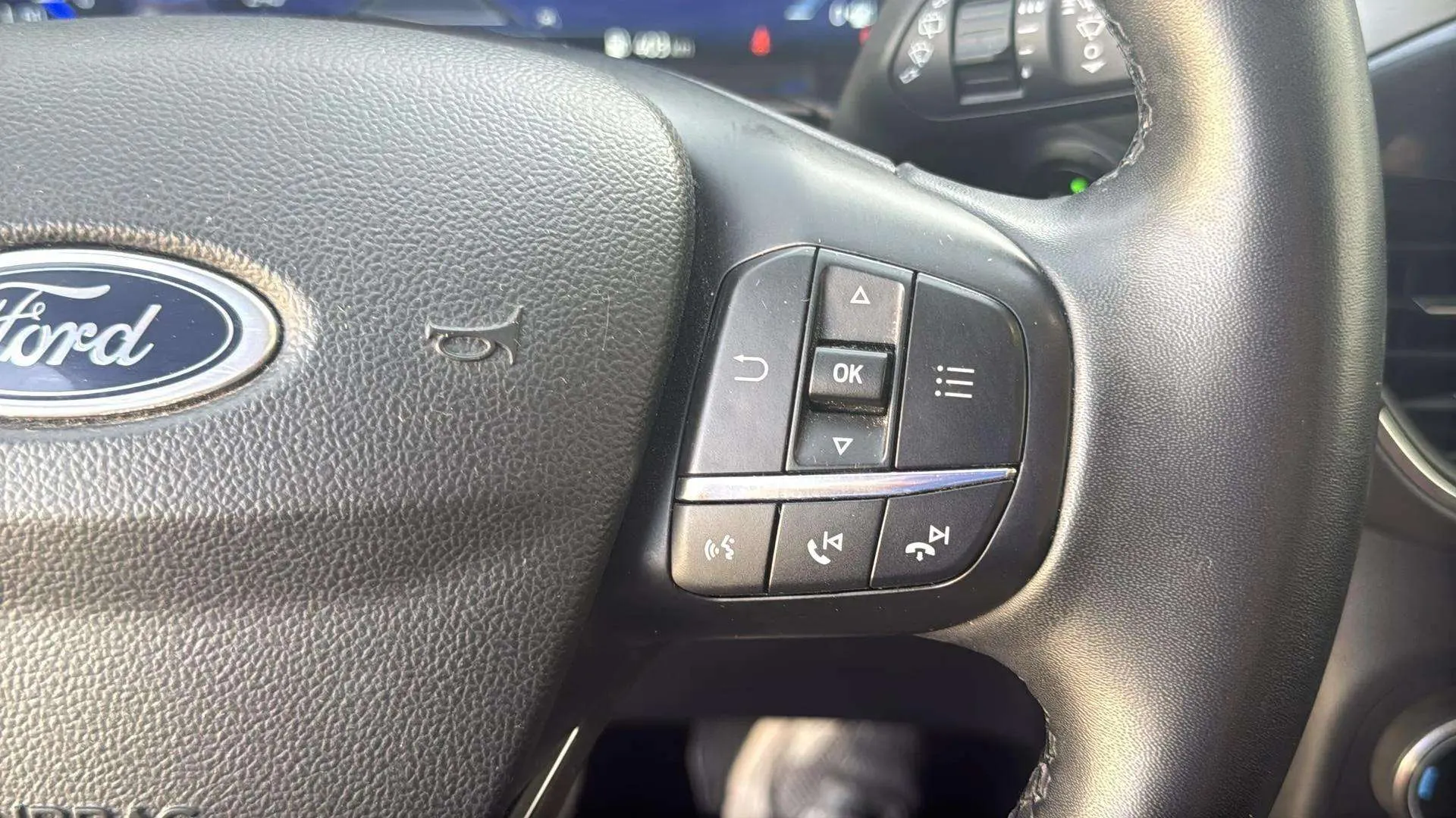 Ford Kuga ST-Line 1.5T EcoBoost - foto 11