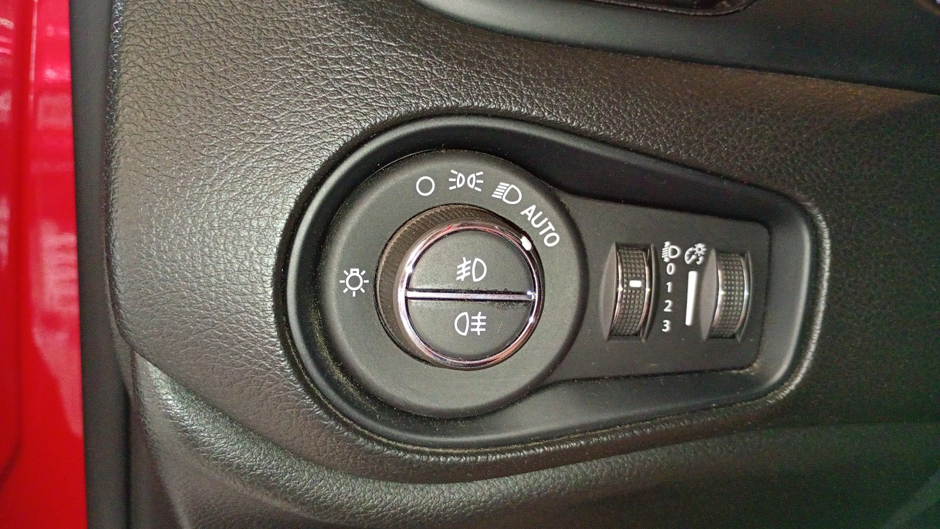 Jeep Renegade 4xe 1.3 PHEV Red - foto 16