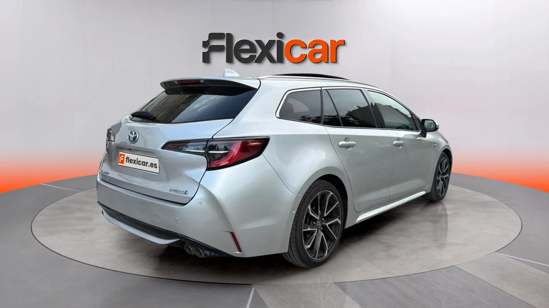 Toyota Corolla 2.0 180H Feel! E-CVT Touring Sport - foto 7