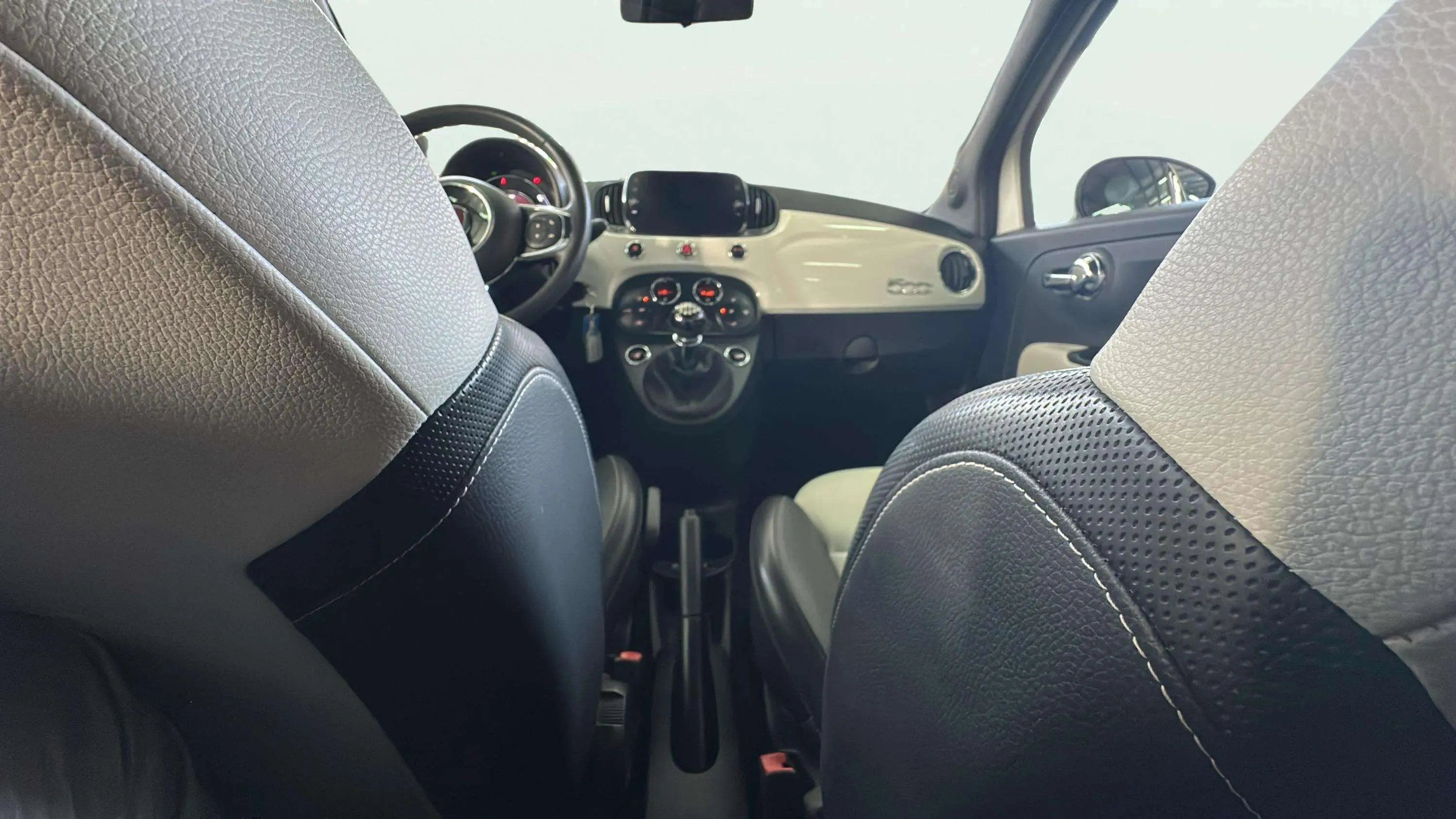 Fiat 500 Club 1.0 Hybrid - foto 18