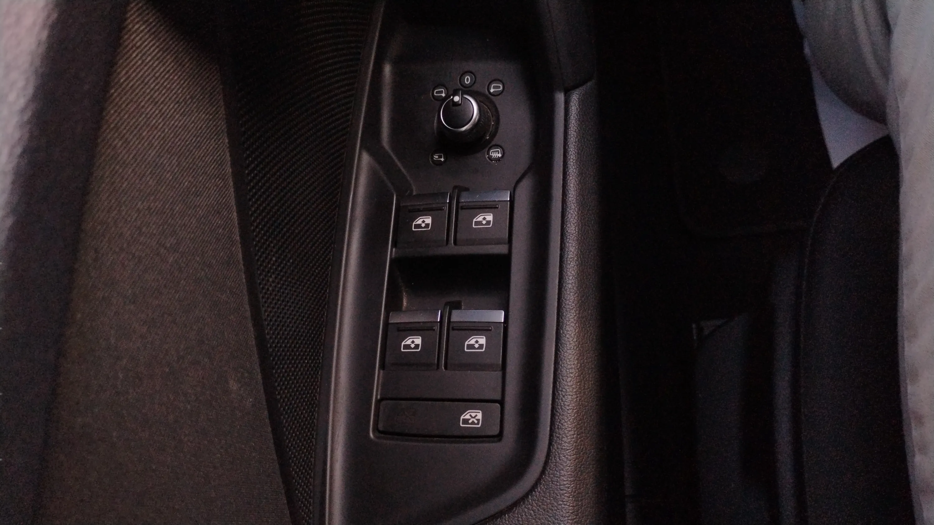 Audi A3 Sportback Black line 35 TDI S tron - foto 21