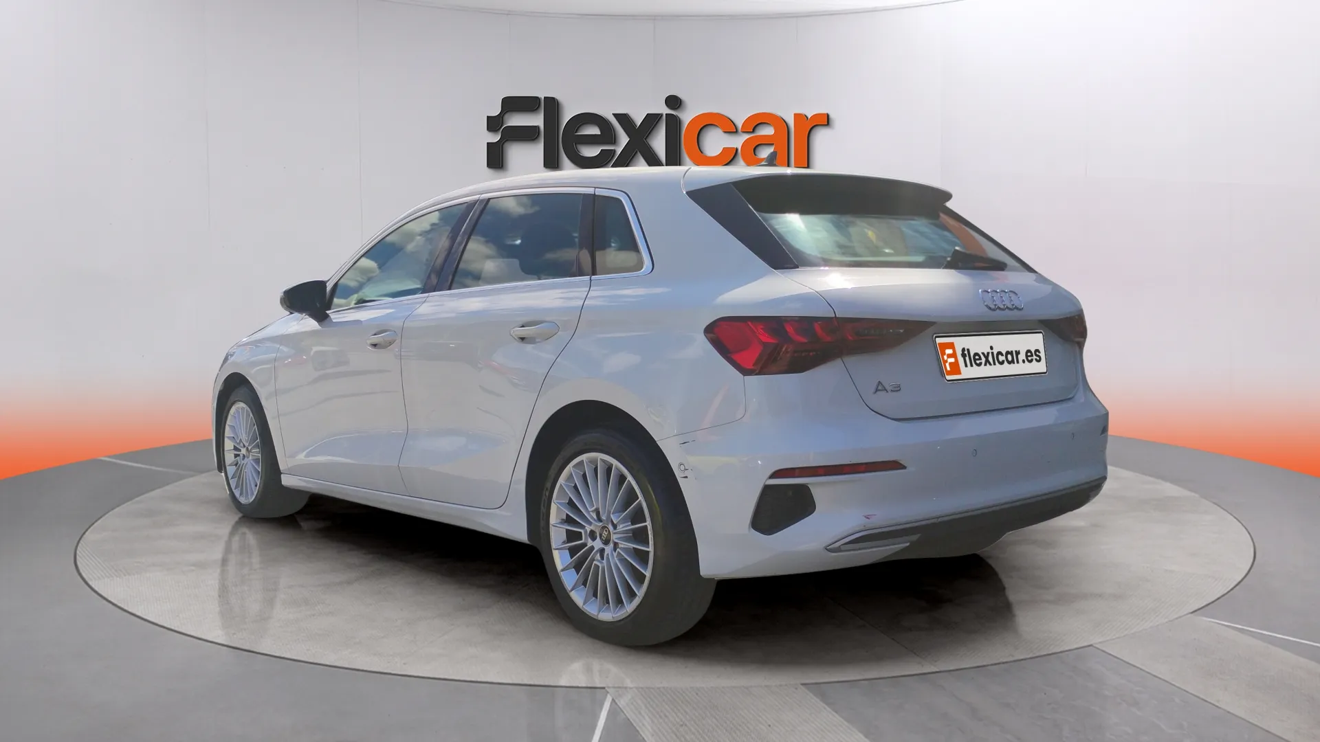 Audi A3 Sportback Black line 35 TDI S tron - foto 6