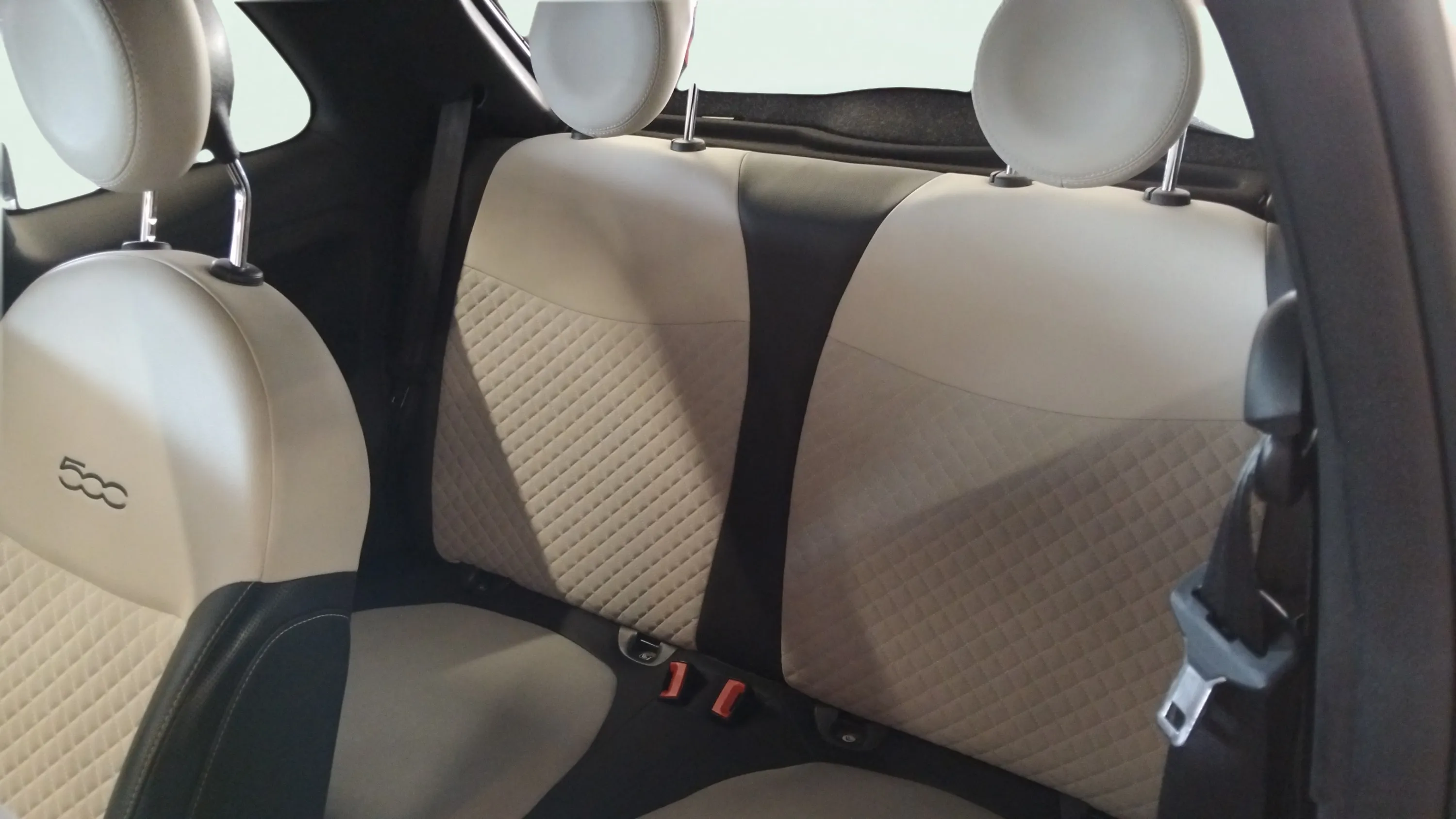 Fiat 500 Dolcevita 1.0 Hybrid - foto 25