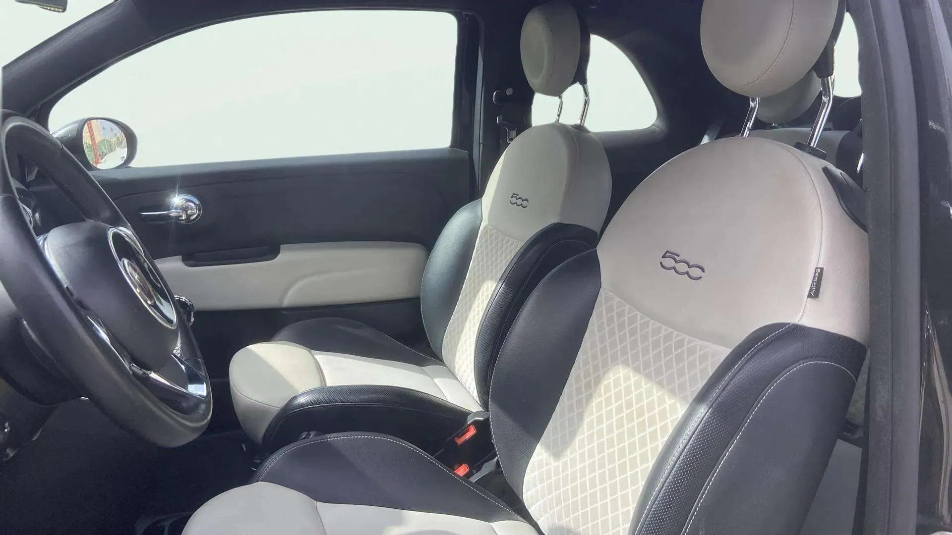 Fiat 500 Club 1.0 Hybrid - foto 21