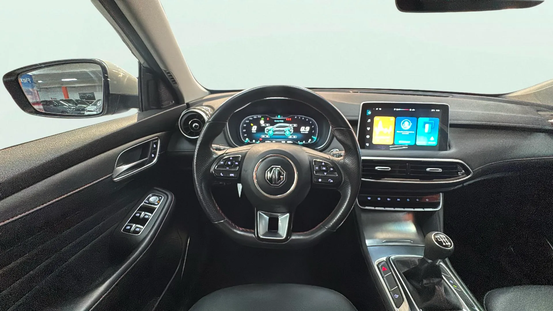 MG HS 1.5 Turbo GDI Luxury - foto 11