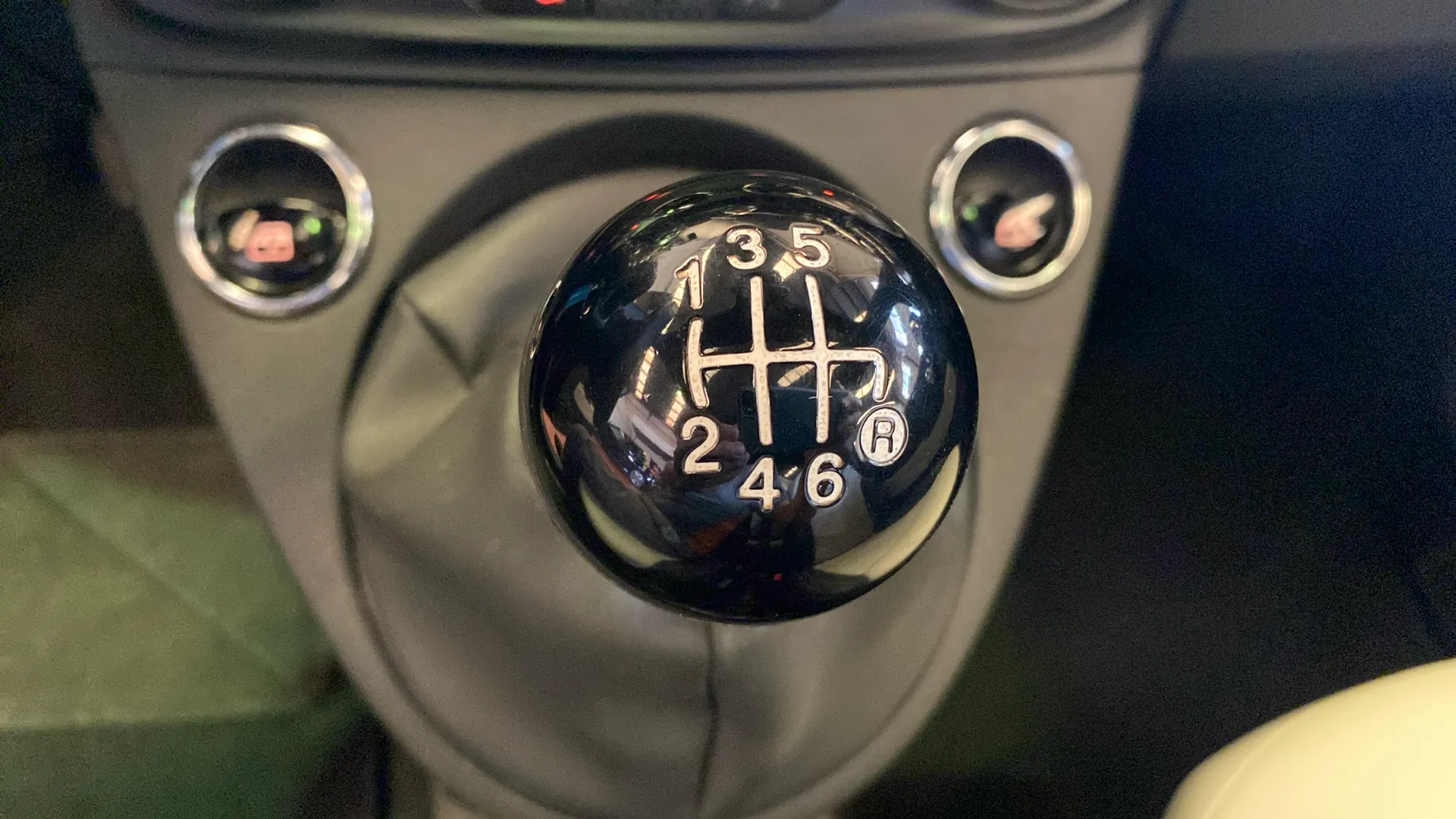Fiat 500 Dolcevita 1.0 Hybrid - foto 32
