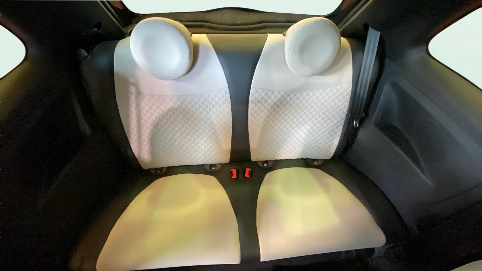 Fiat 500 Dolcevita 1.0 Hybrid - foto 14