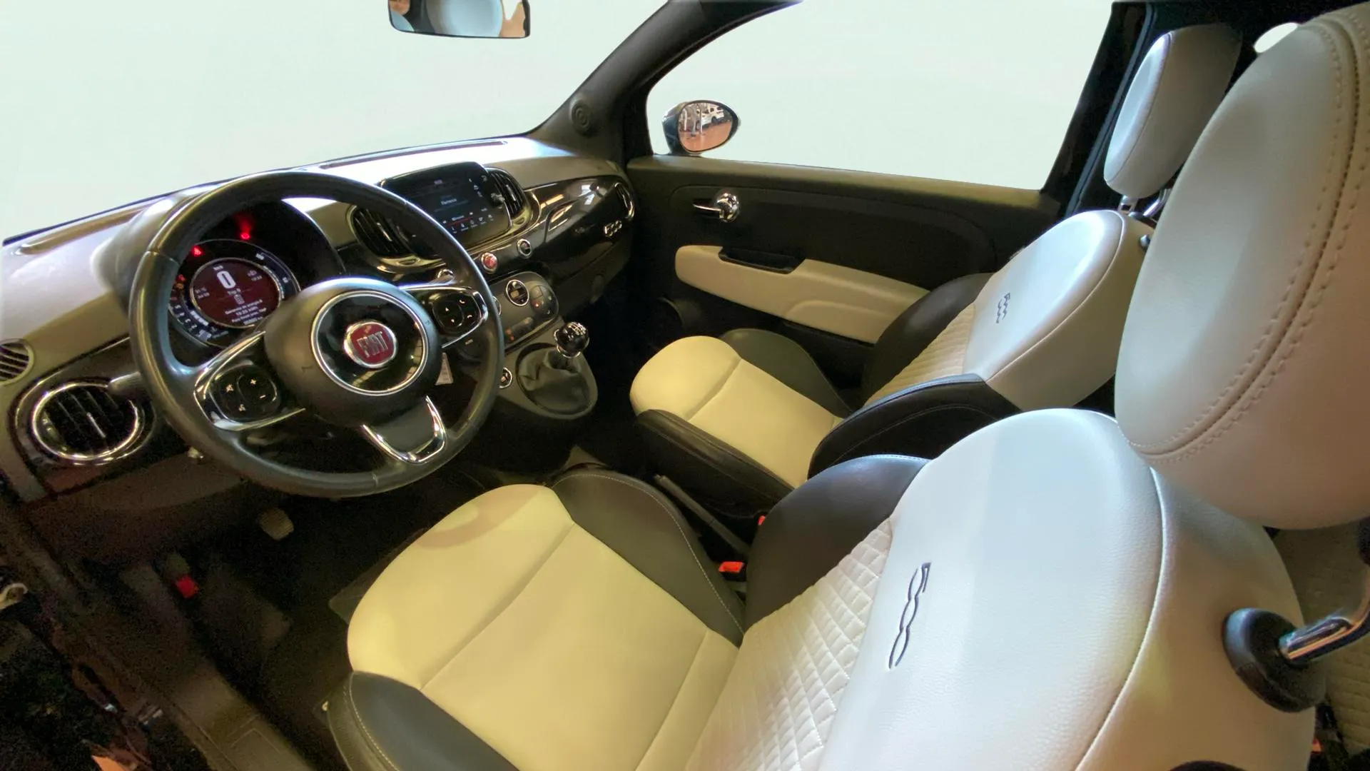 Fiat 500 Dolcevita 1.0 Hybrid - foto 11