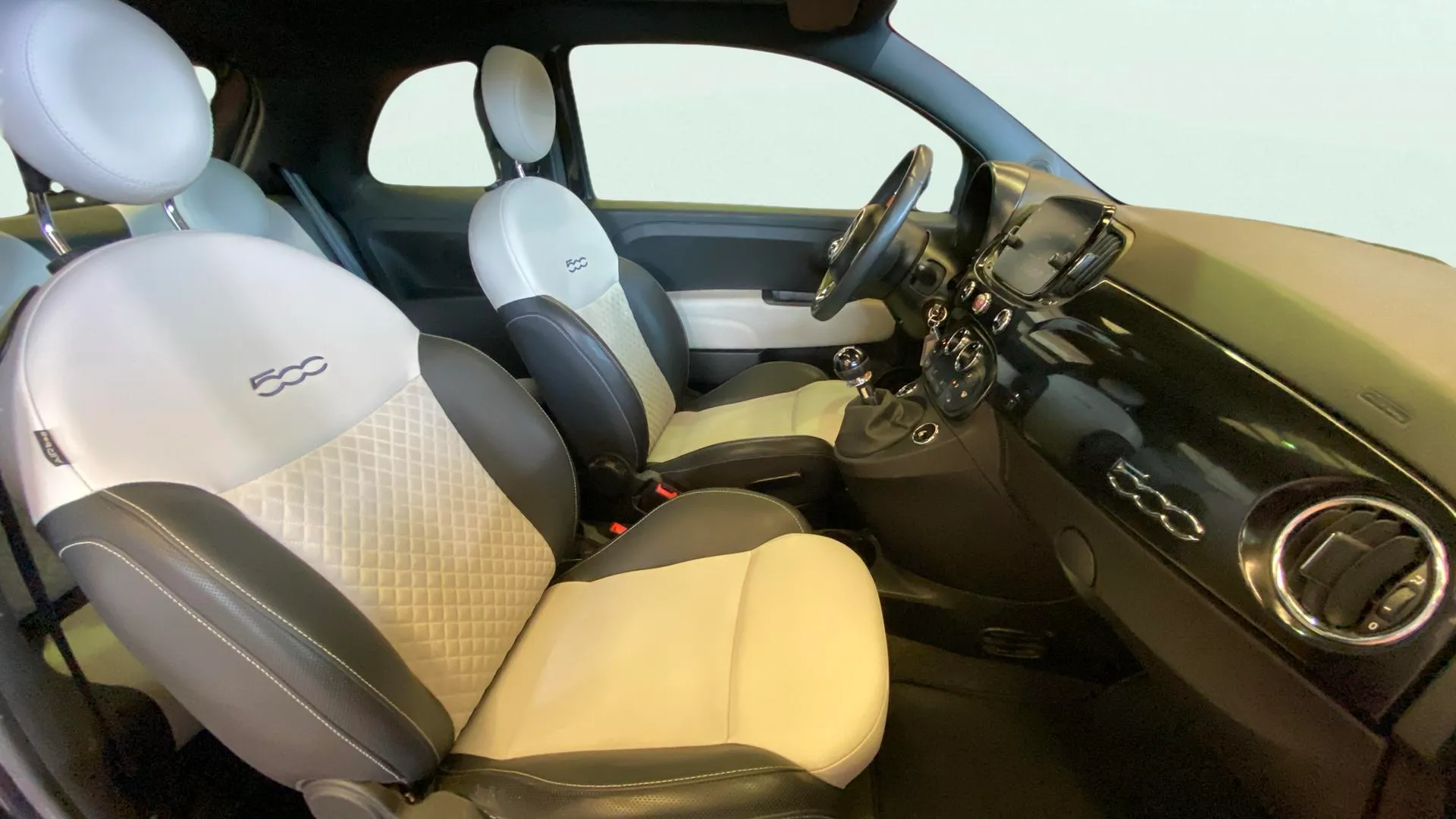 Fiat 500 Dolcevita 1.0 Hybrid - foto 12