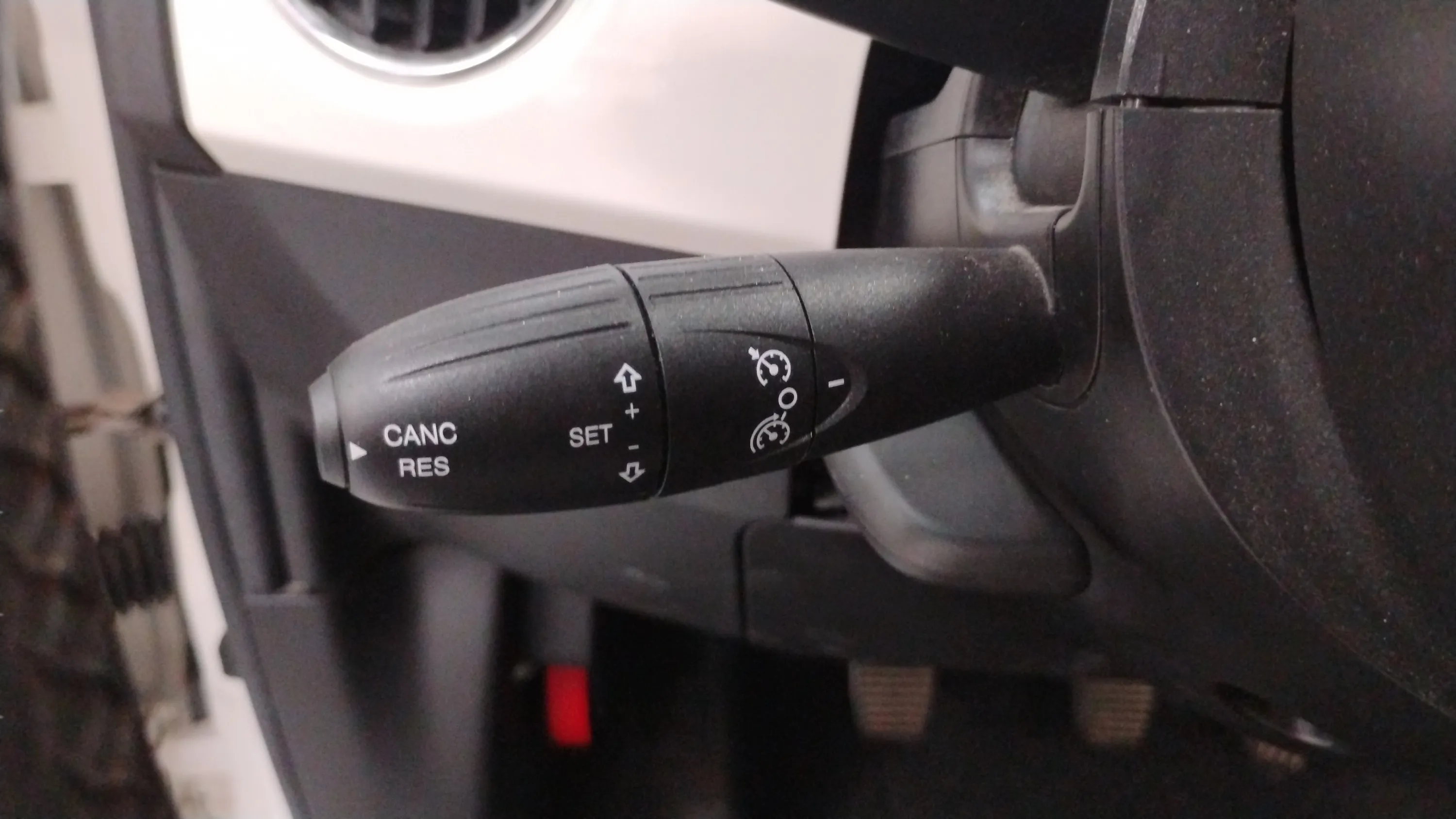 Fiat 500 Club 1.0 Hybrid - foto 19
