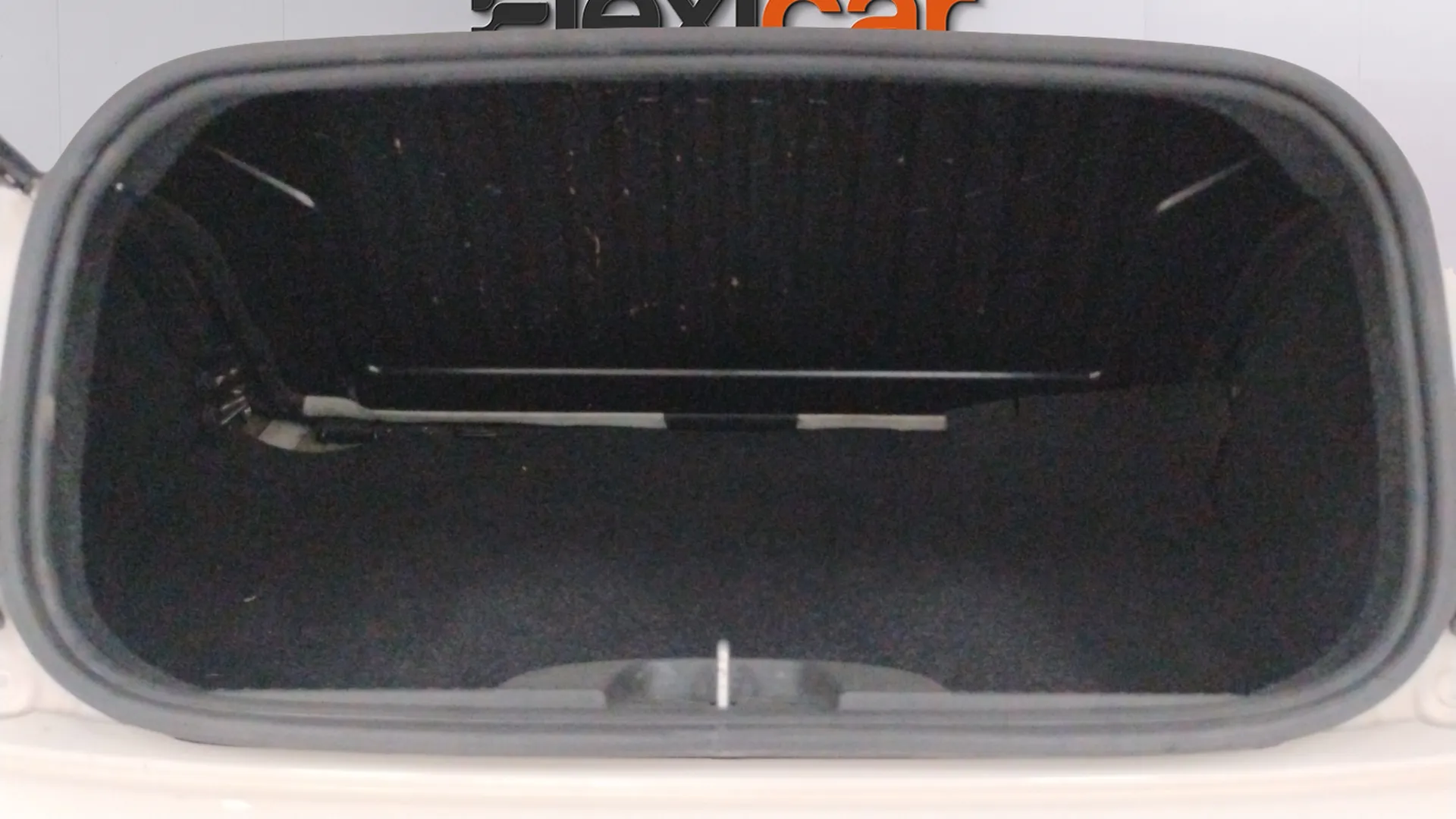 Fiat 500 Club 1.0 Hybrid - foto 16
