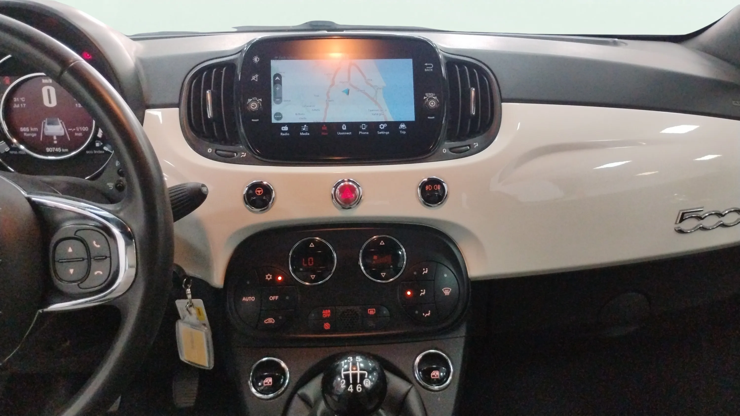 Fiat 500 Club 1.0 Hybrid - foto 10