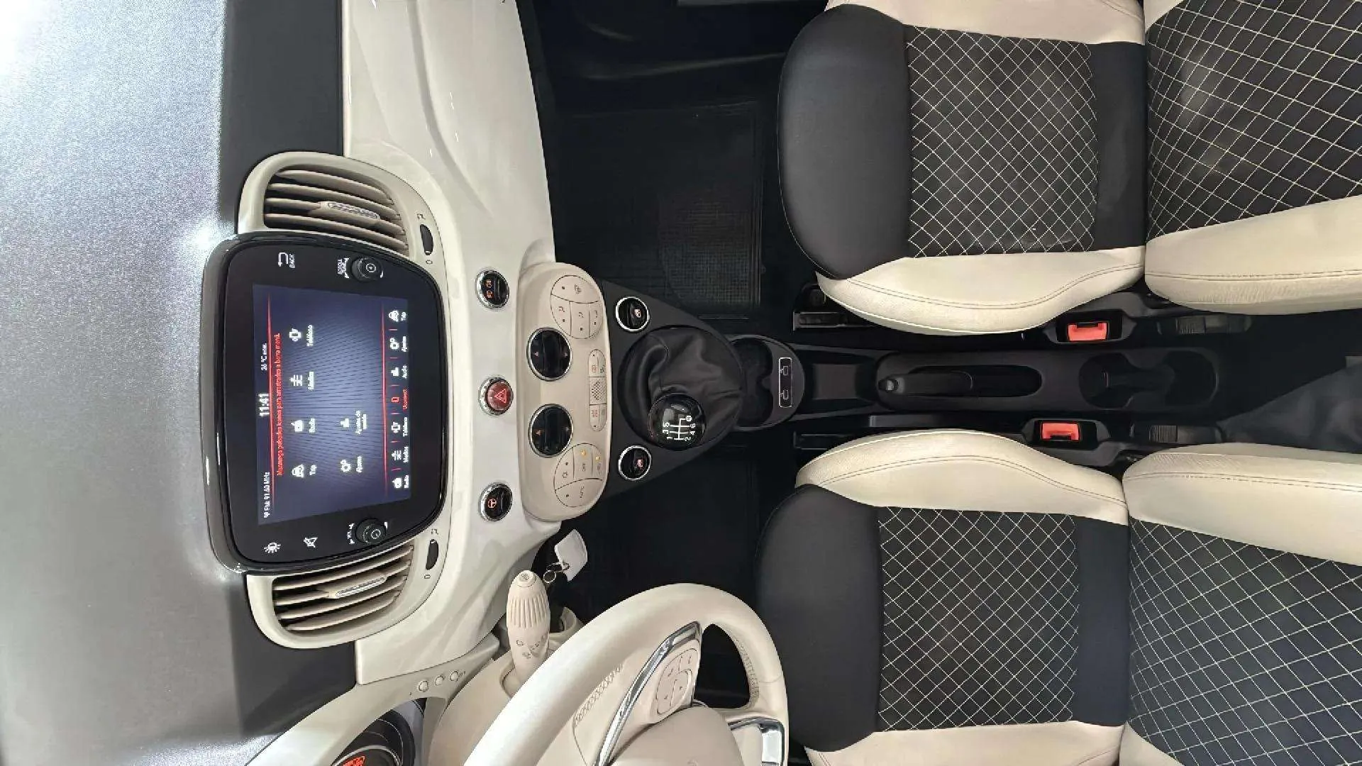 Fiat 500 Dolcevita 1.0 Hybrid - foto 12