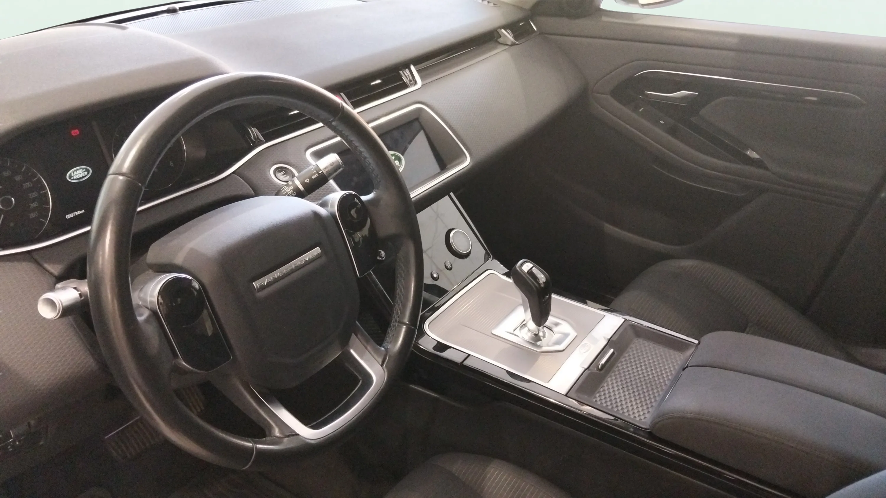 Land Rover Range Rover Evoque 2.0 D150 4WD - foto 7