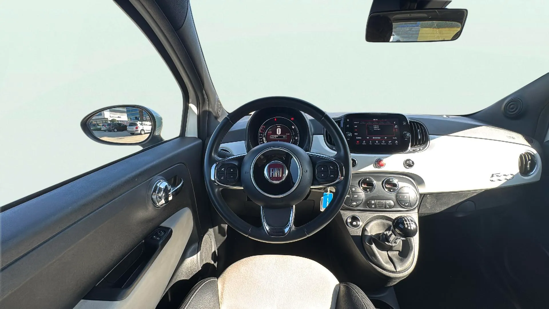 Fiat 500 Club 1.0 Hybrid - foto 14