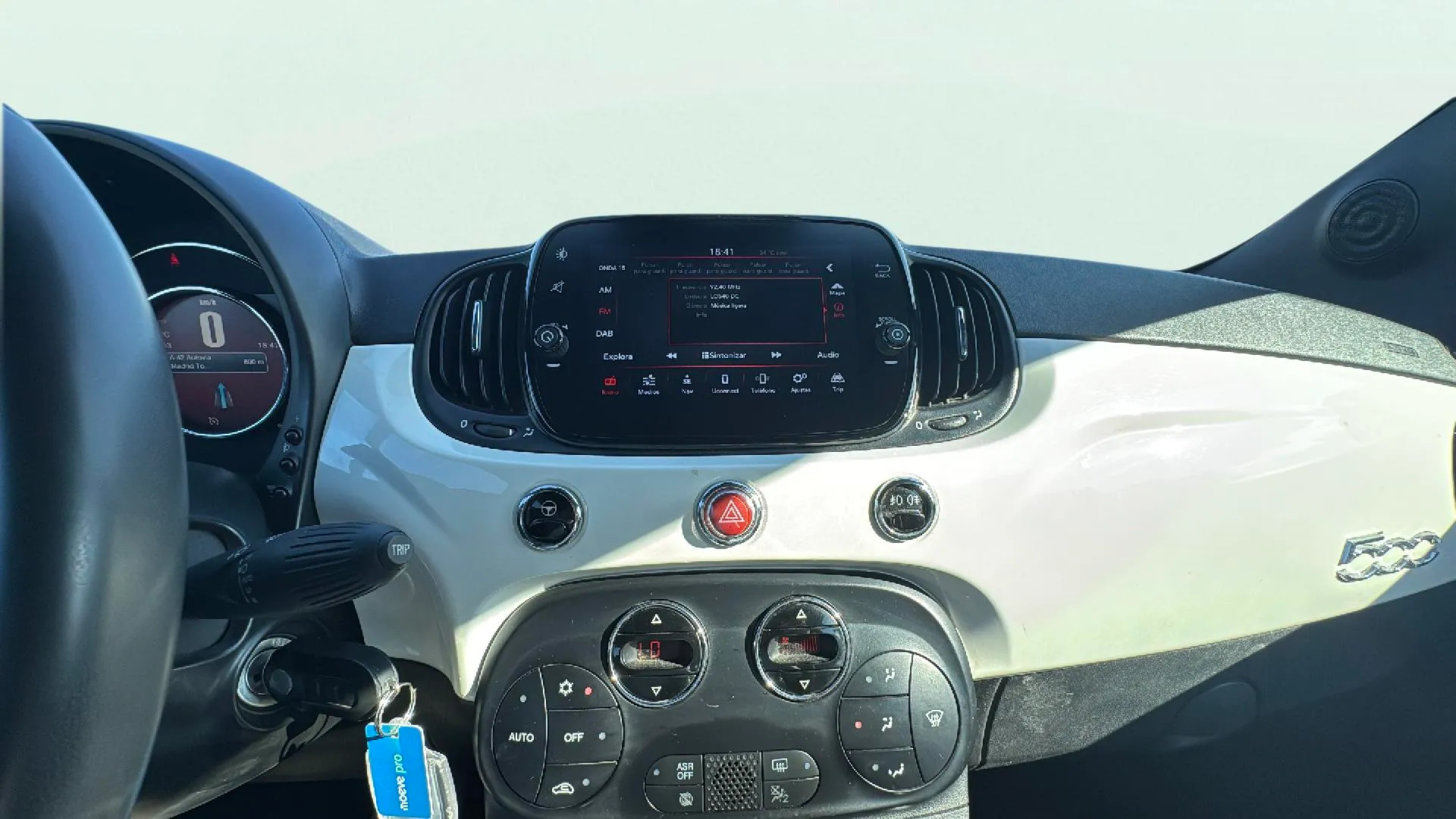Fiat 500 Club 1.0 Hybrid - foto 11